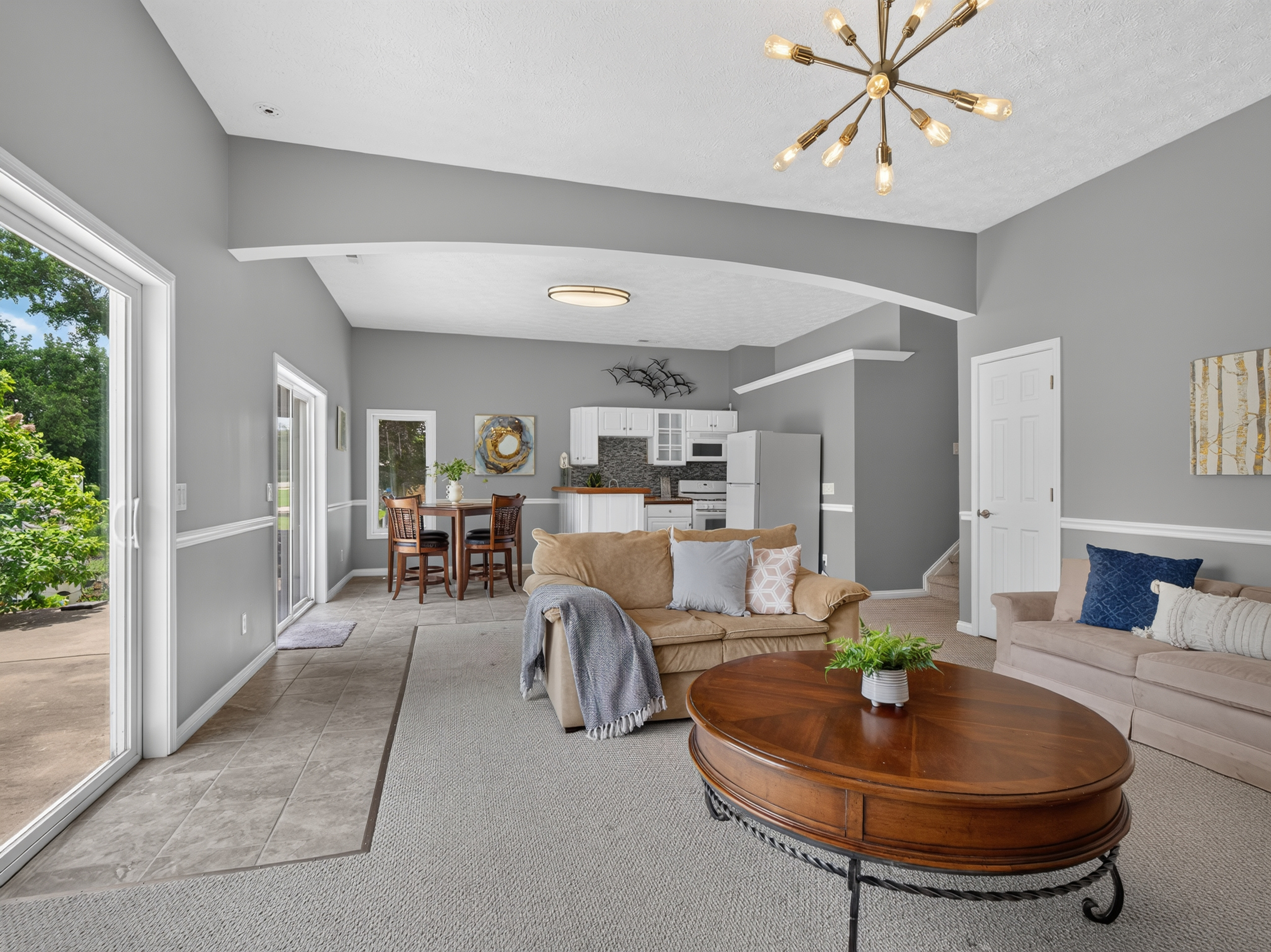  Spacious Channel-Front Home Off Lake Wawasee - 物件實景