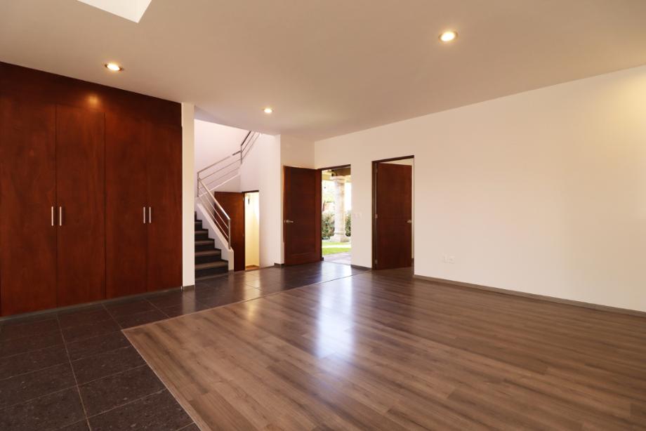Jose Mar?a Morelos, Morelia, Michoacán de Ocampo, 58350, Mexico, 3 Bedrooms Bedrooms, ,2 BathroomsBathrooms,Residential,For Sale,Jose Mar?a Morelos,1444216