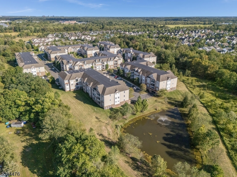 Franklin Twp., New Jersey, 08873, United States, 2 Bedrooms Bedrooms, ,2 BathroomsBathrooms,Residential,For Sale,1950649