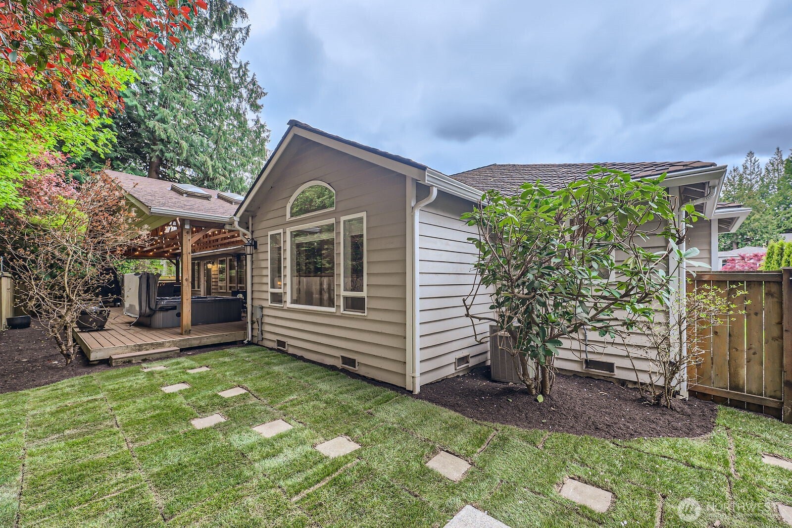 Mill Creek, Washington, 98012, United States, 3 Bedrooms Bedrooms, ,3 BathroomsBathrooms,Residential,For Sale,1792032