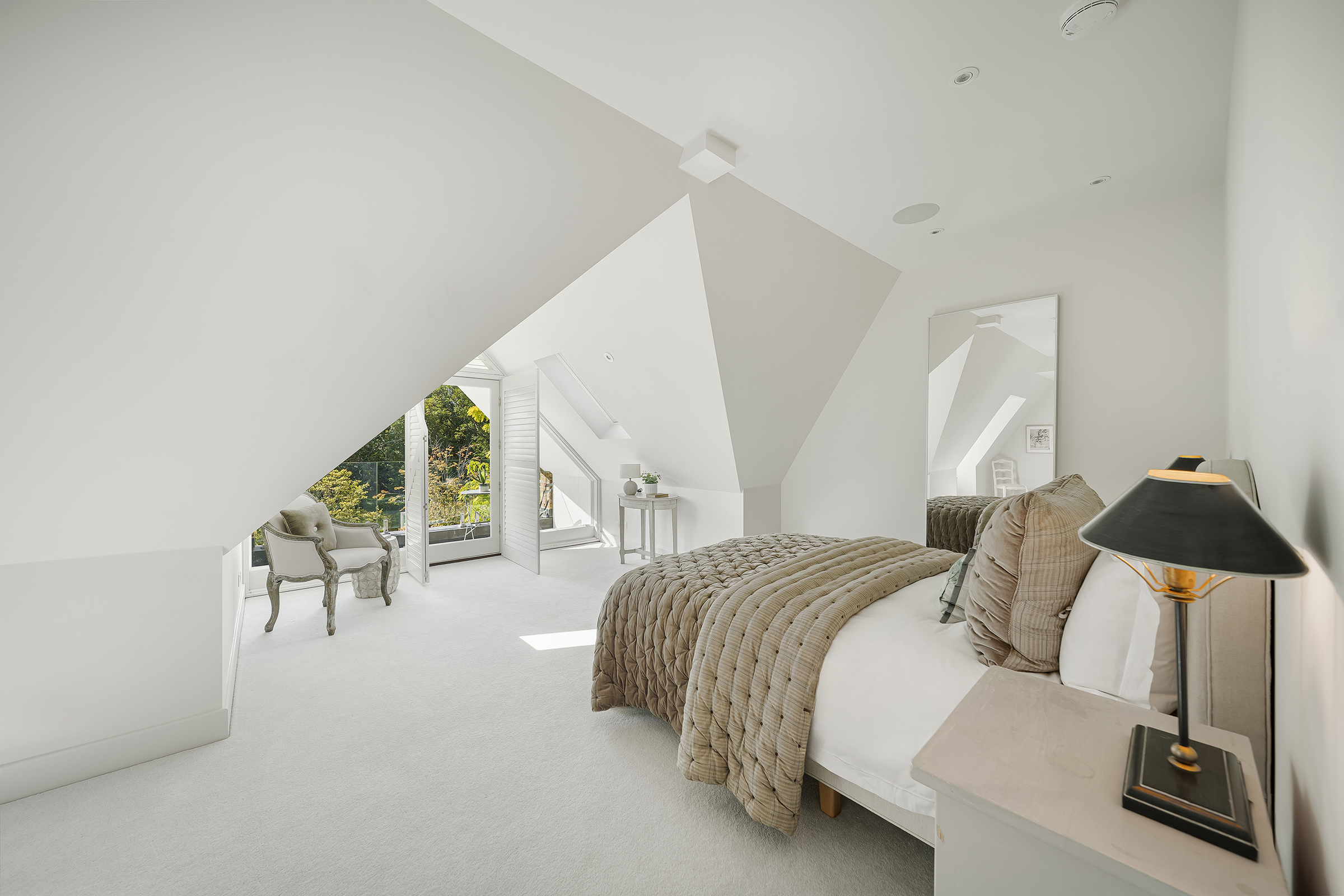  A Landmark Contemporary Home in Sudbrook Gardens - 物件實景
