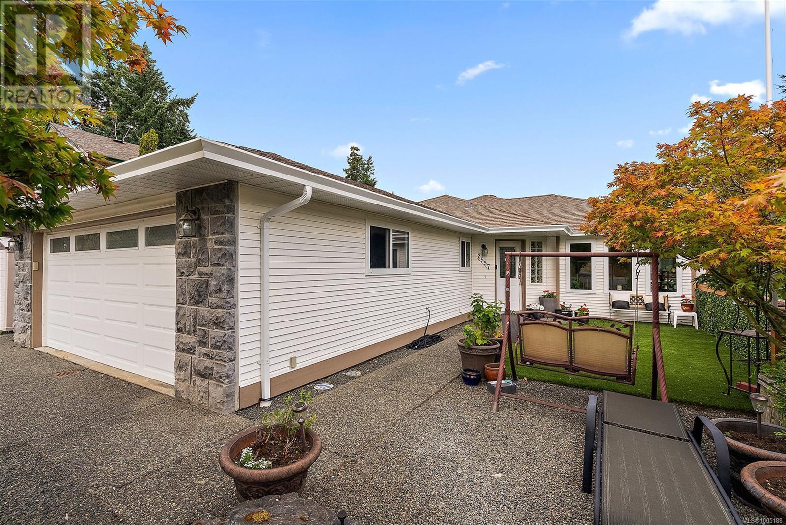 LANGFORD, British Columbia, V9B 5V3, CA, 5 Bedrooms Bedrooms, ,4 BathroomsBathrooms,Residential,For Sale,1891160