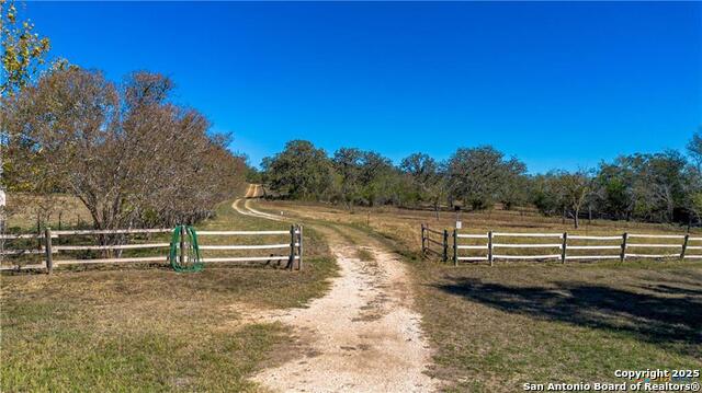 Kingsbury, Texas, 78638, United States, ,3 BathroomsBathrooms,Residential,For Sale,2005147