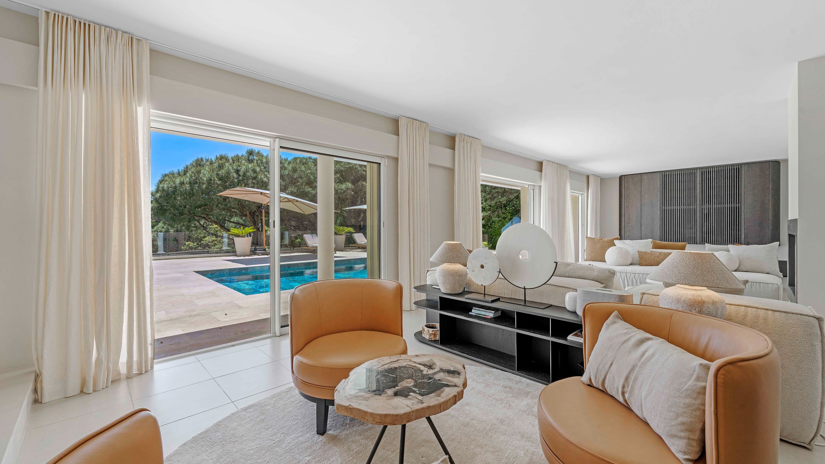  Sole Agent : Contemporary villa with sea view, close to La Nartelle Beach - 物件實景