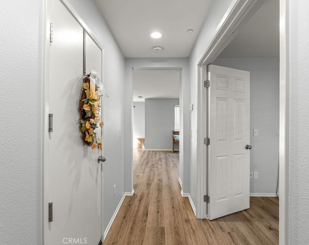 Lake Elsinore, California, 92532, United States, 3 Bedrooms Bedrooms, ,3 BathroomsBathrooms,Residential,For Sale,1979184