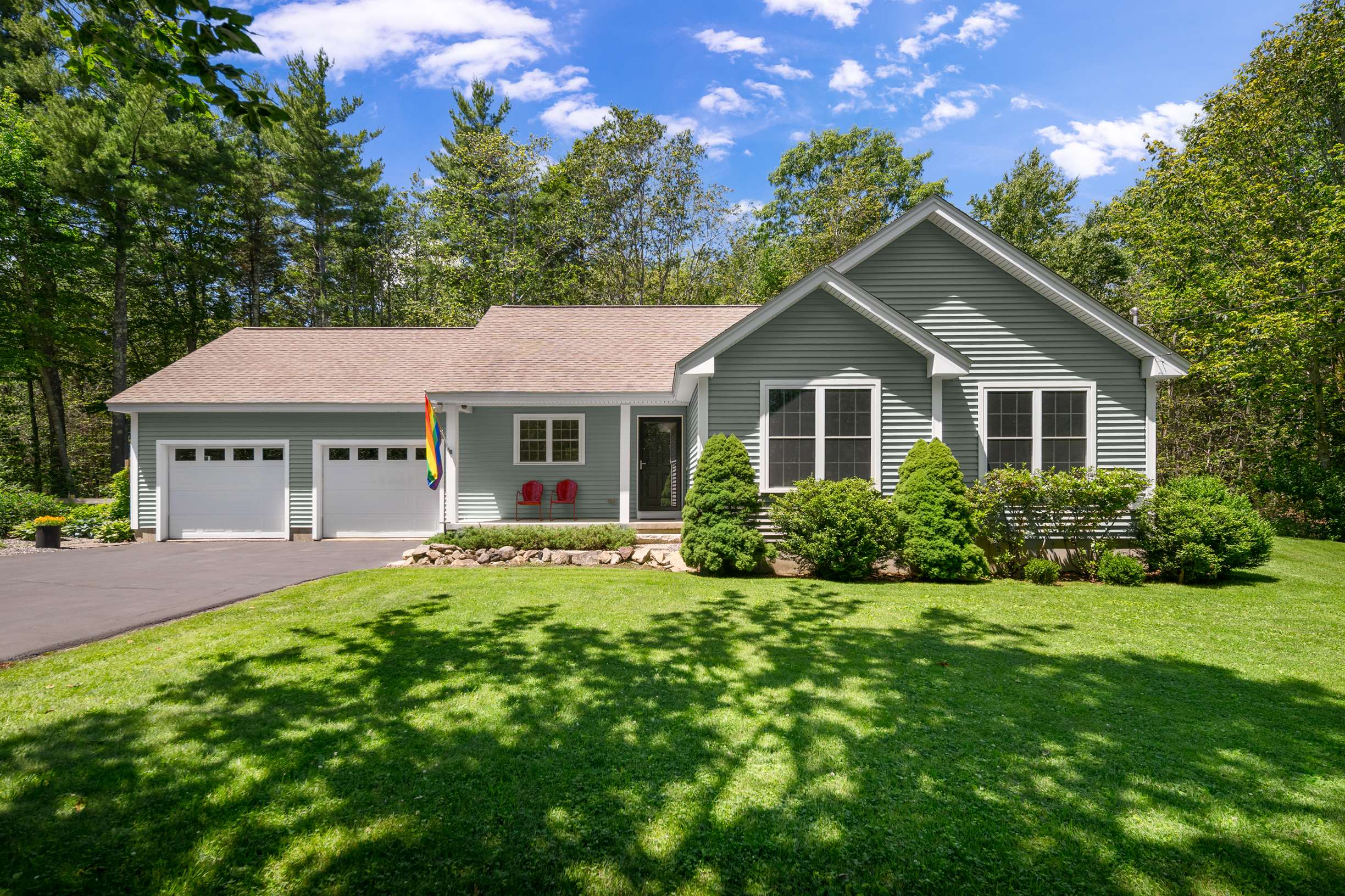  Contemporary Single Level Home on 2+ Acres in Cape Neddick - 物件實景