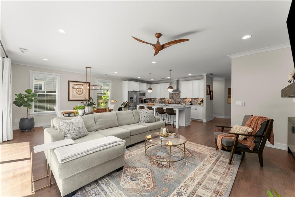 Woodstock, Georgia, 30188, United States, 3 Bedrooms Bedrooms, ,3 BathroomsBathrooms,Residential,For Sale,1923808