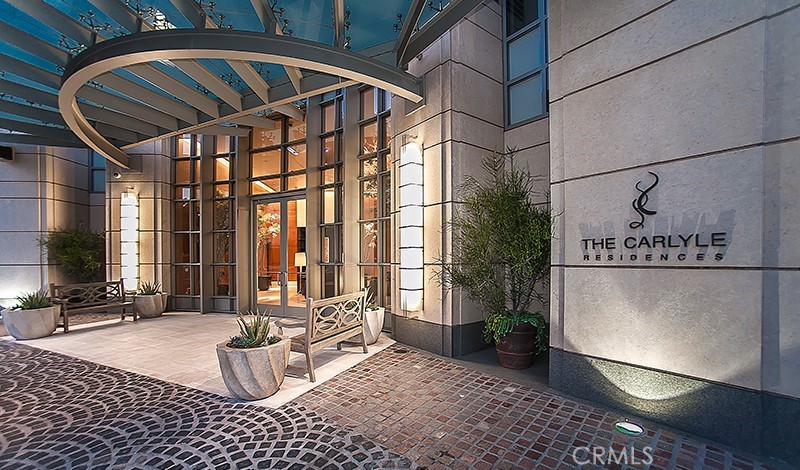 Los Angeles, California, 90024, United States, 2 Bedrooms Bedrooms, ,3 BathroomsBathrooms,Residential,For Sale,1829595
