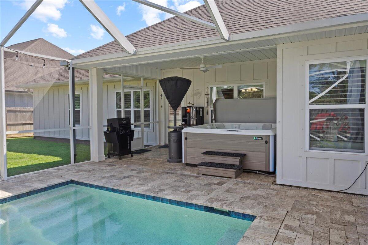 Gulf Breeze, Florida, 32563, United States, 4 Bedrooms Bedrooms, ,3 BathroomsBathrooms,Residential,For Sale,1933407