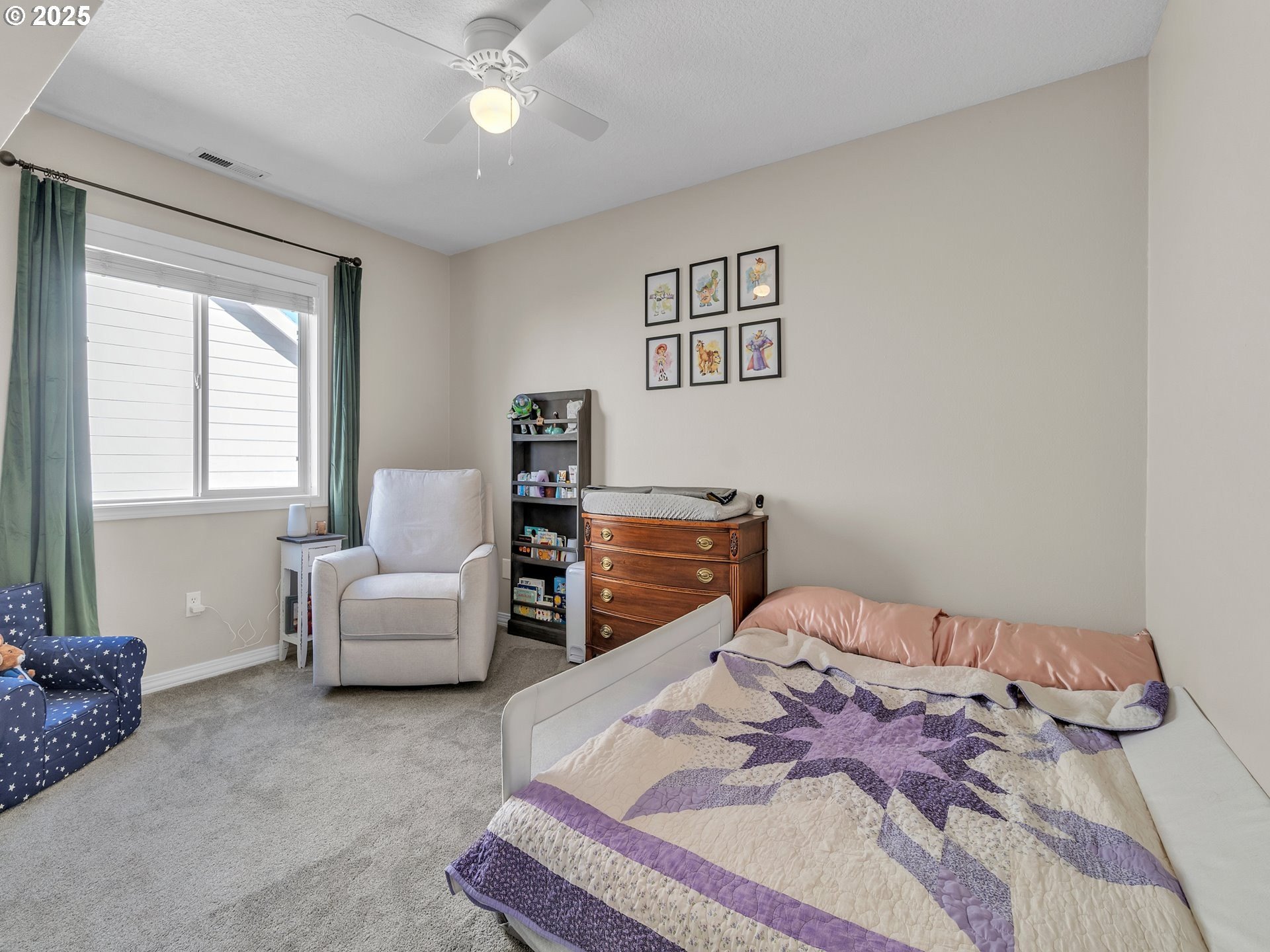 Newberg, Oregon, 97132, United States, 4 Bedrooms Bedrooms, ,3 BathroomsBathrooms,Residential,For Sale,1962580