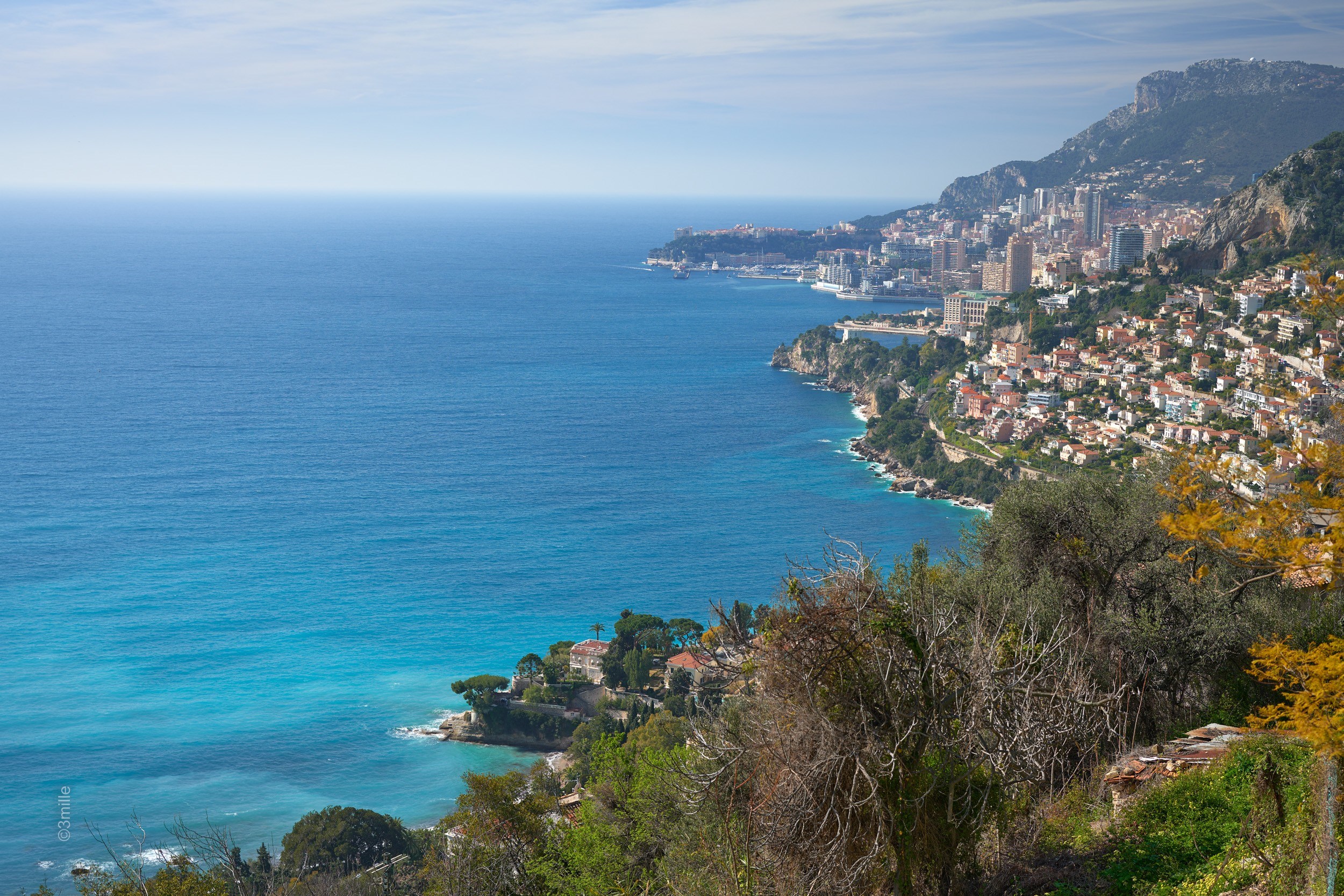  Architect-designed contemporary villa overlooking Monaco in Roquebrune-Cap-Mart… - 物件實景