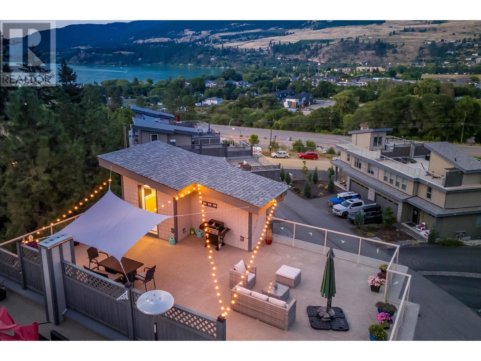 LAKE COUNTRY, British Columbia, V4V 1H8, CA, 4 Bedrooms Bedrooms, ,2 BathroomsBathrooms,Residential,For Sale,1906166