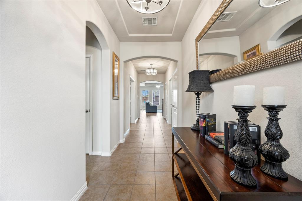 Northlake, Texas, 76226, United States, 5 Bedrooms Bedrooms, ,4 BathroomsBathrooms,Residential,For Sale,2049353