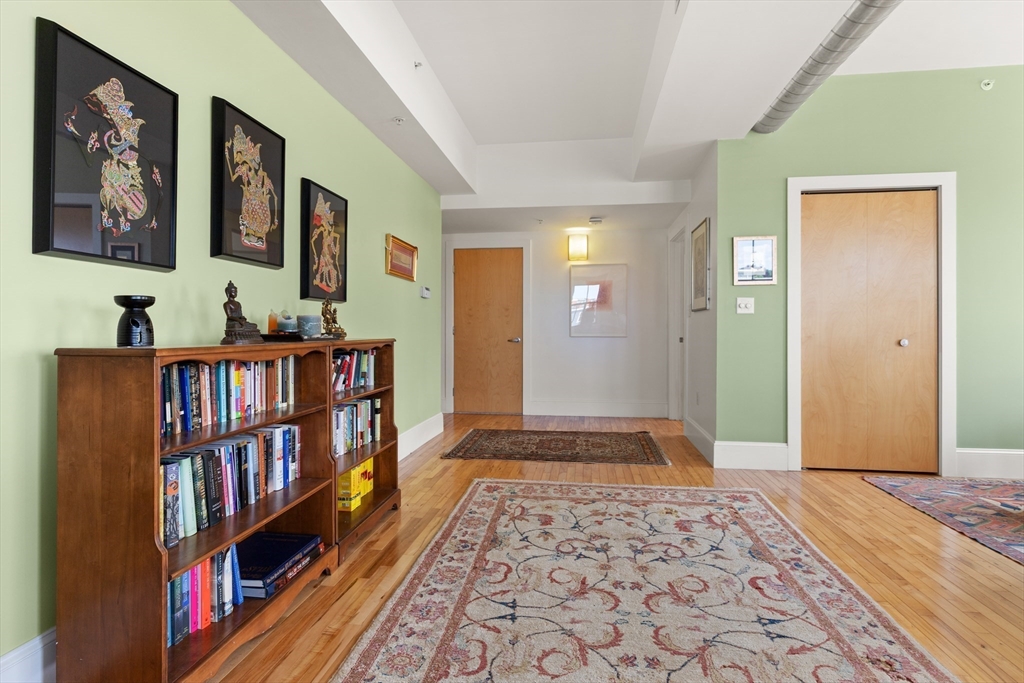 Somerville, Massachusetts, 02143, United States, 1 Bedroom Bedrooms, ,1 BathroomBathrooms,Residential,For Sale,1911108