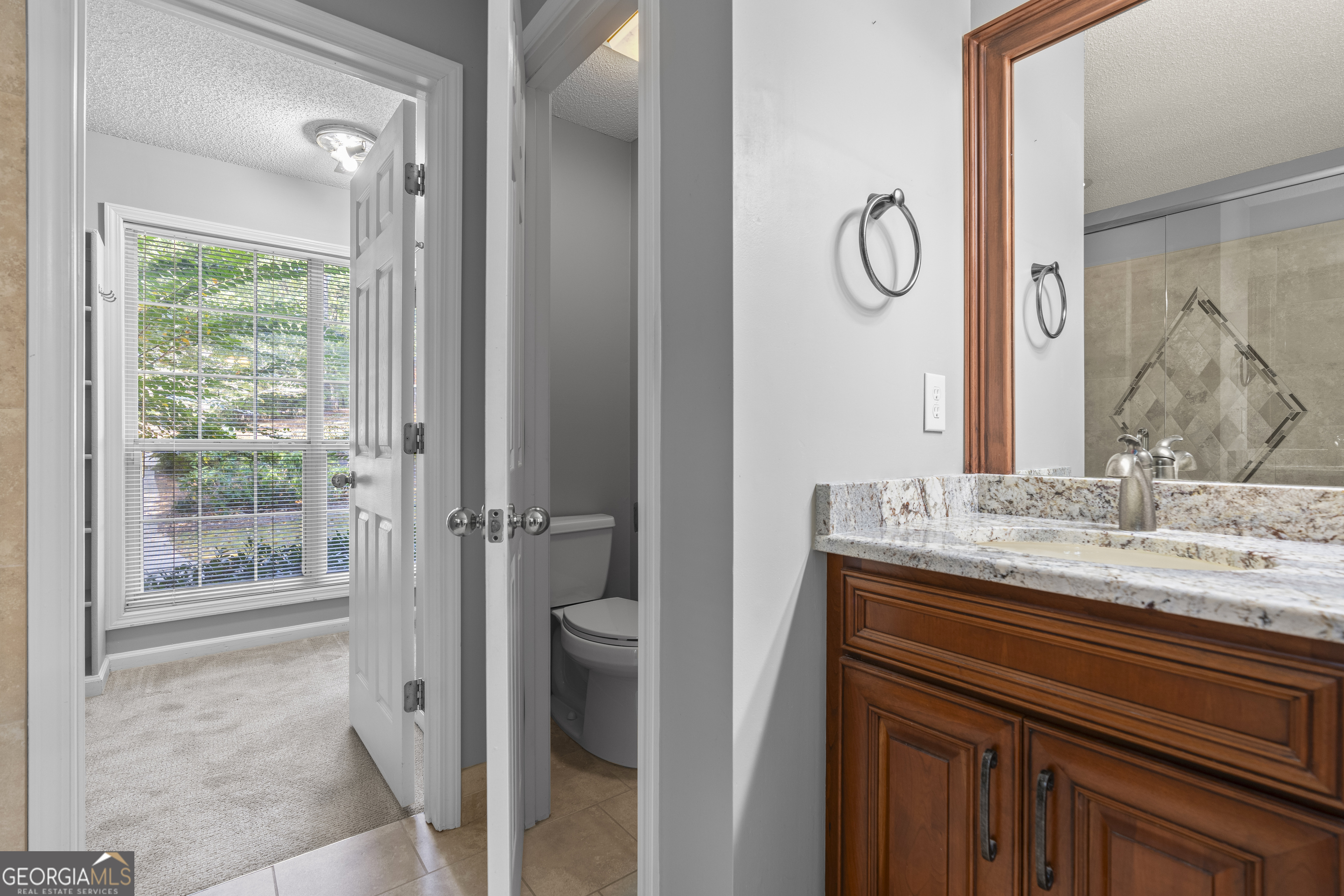 Sharpsburg, Georgia, 30277, United States, 3 Bedrooms Bedrooms, ,3 BathroomsBathrooms,Residential,For Sale,1955891