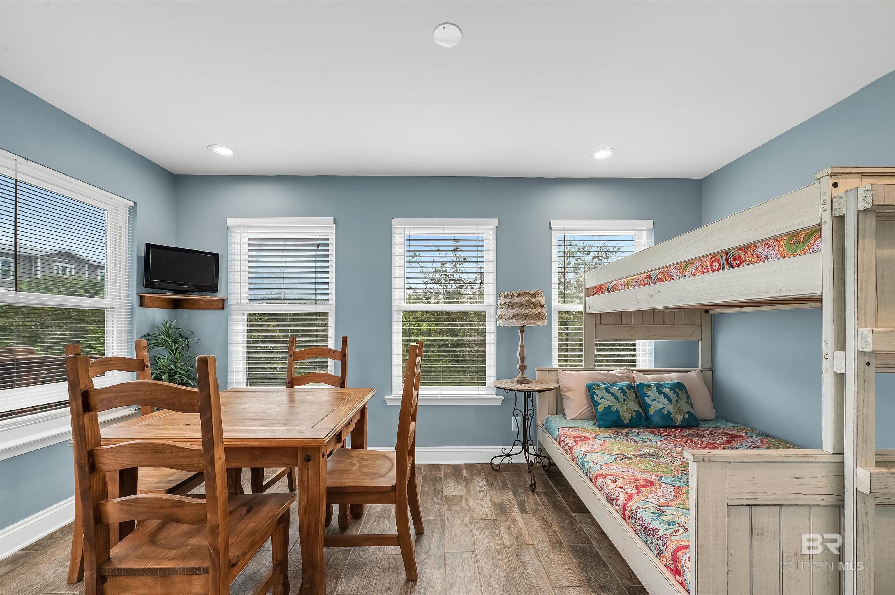 Gulf Shores, Alabama, 36542, United States, 3 Bedrooms Bedrooms, ,3 BathroomsBathrooms,Residential,For Sale,1984427