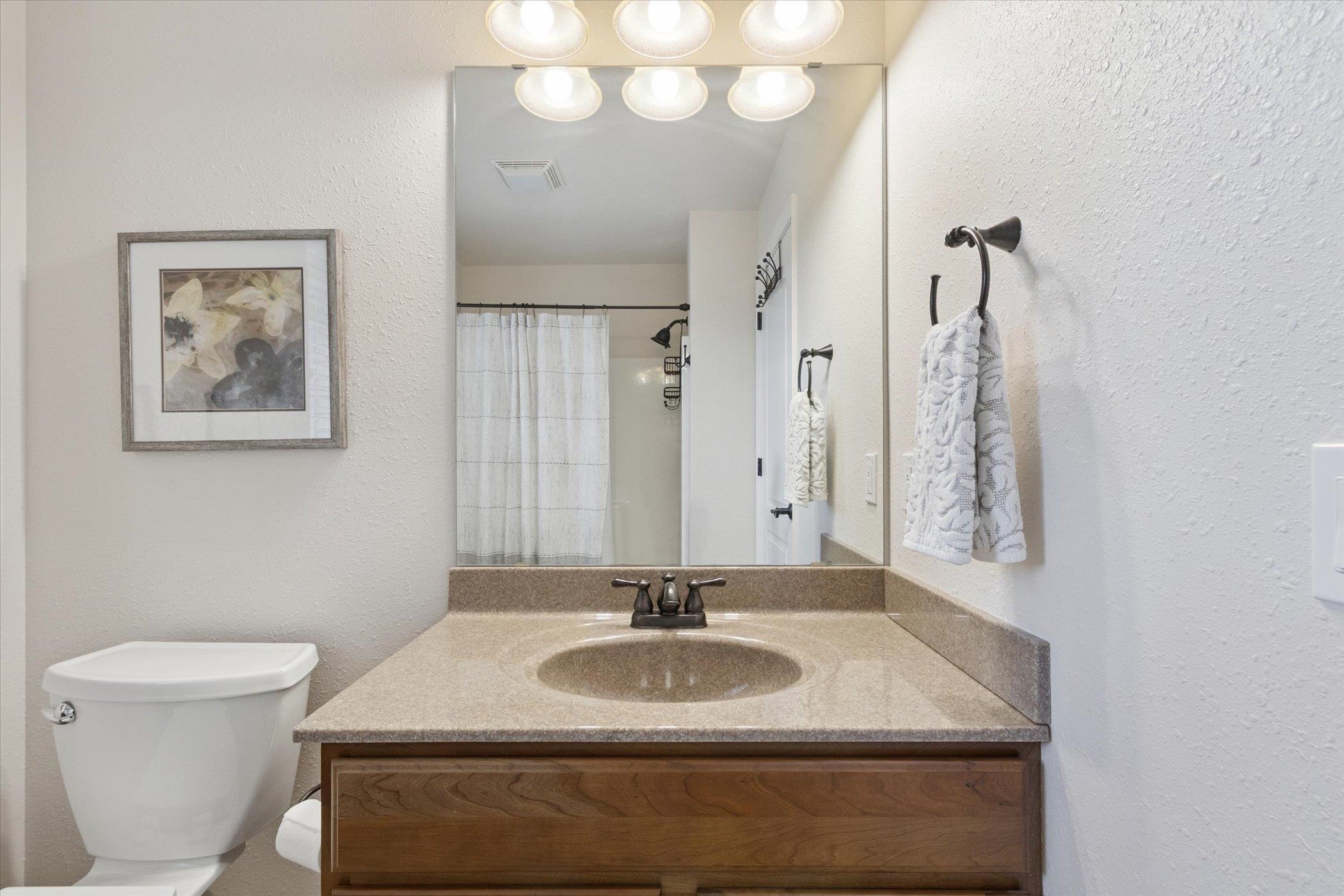 Janesville, Wisconsin, 53546, United States, 3 Bedrooms Bedrooms, ,4 BathroomsBathrooms,Residential,For Sale,1978617