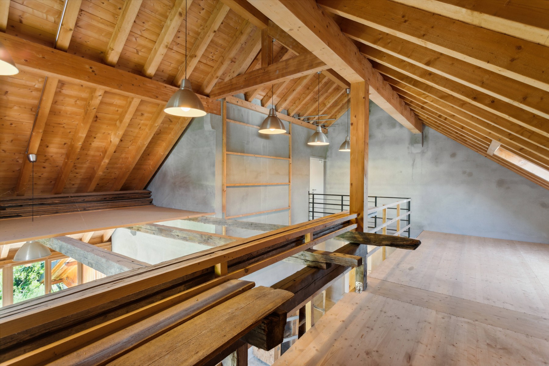  A Rare Find in Attalens – Renovated Farmhouse, Stable (2 stalls), and Spacious P - 物件實景