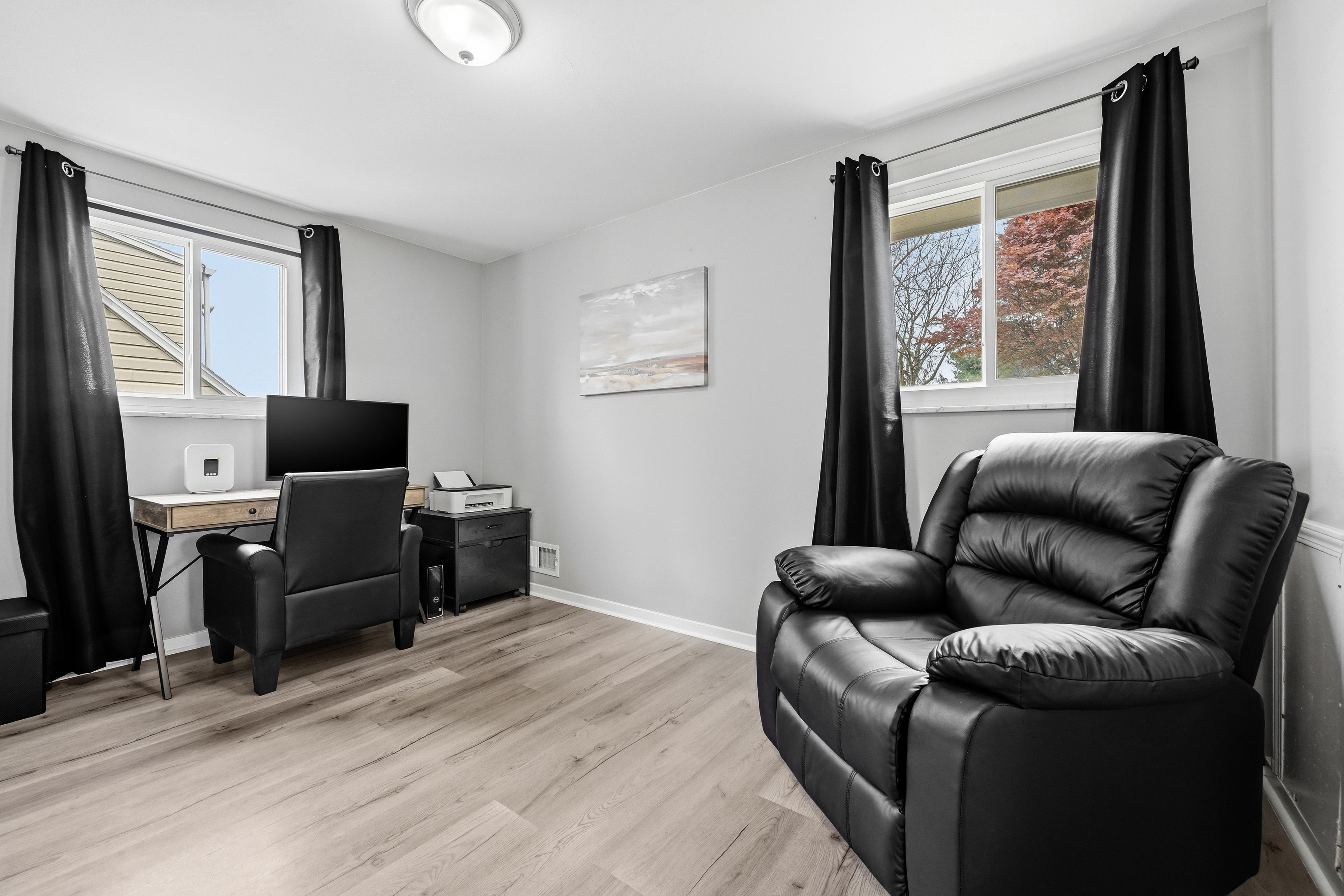  27 Flora Road, Pittsburgh, PA 15227 - 物件實景