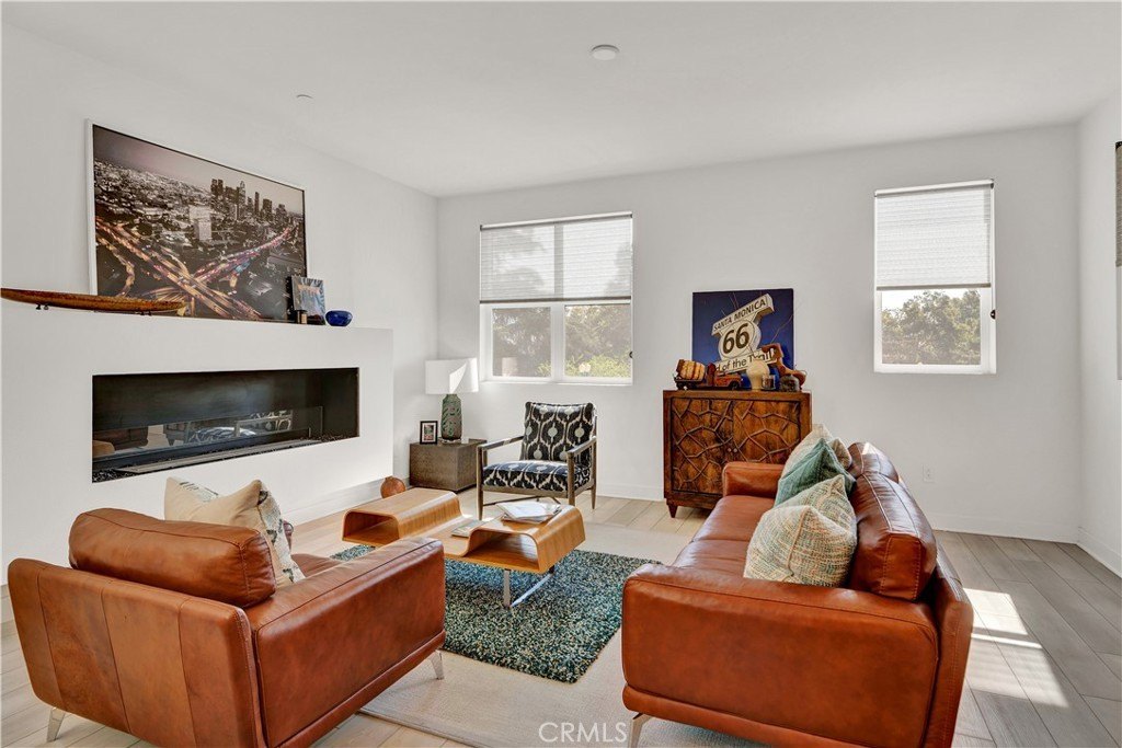 Covina, California, 91723, United States, 3 Bedrooms Bedrooms, ,3 BathroomsBathrooms,Residential,For Sale,1915122