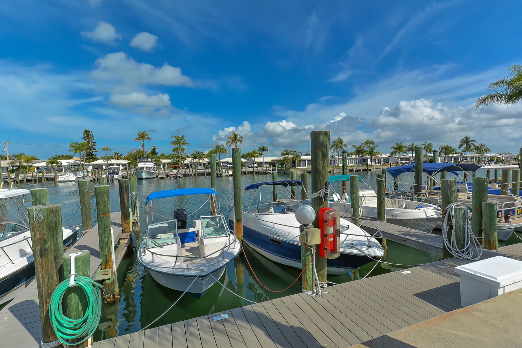  SPANISH MAIN YACHT CLUB CONDO - 物件實景