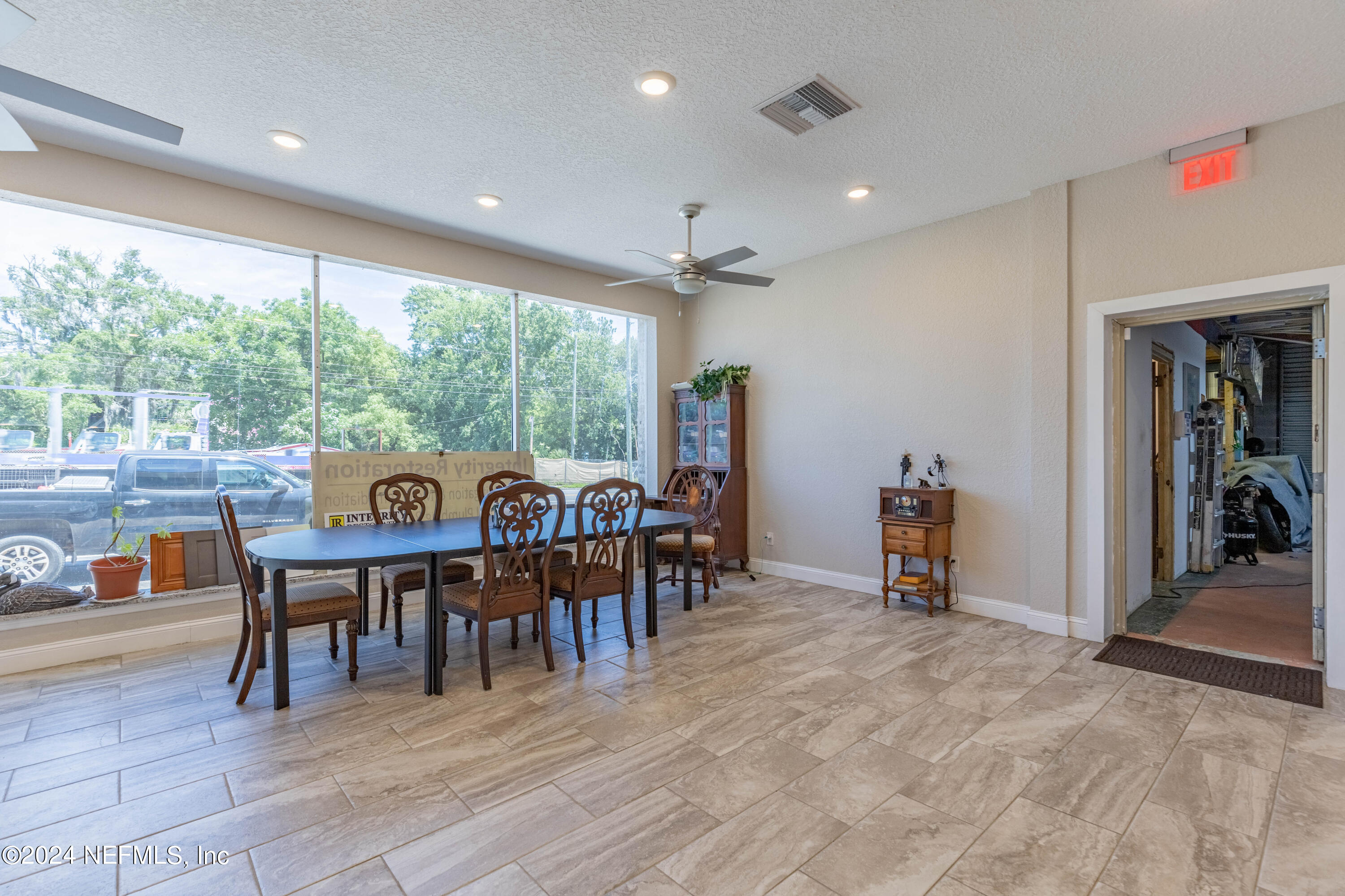 Jacksonville, Florida, 32210, United States, 3 Bedrooms Bedrooms, ,5 BathroomsBathrooms,Residential,For Sale,1868586