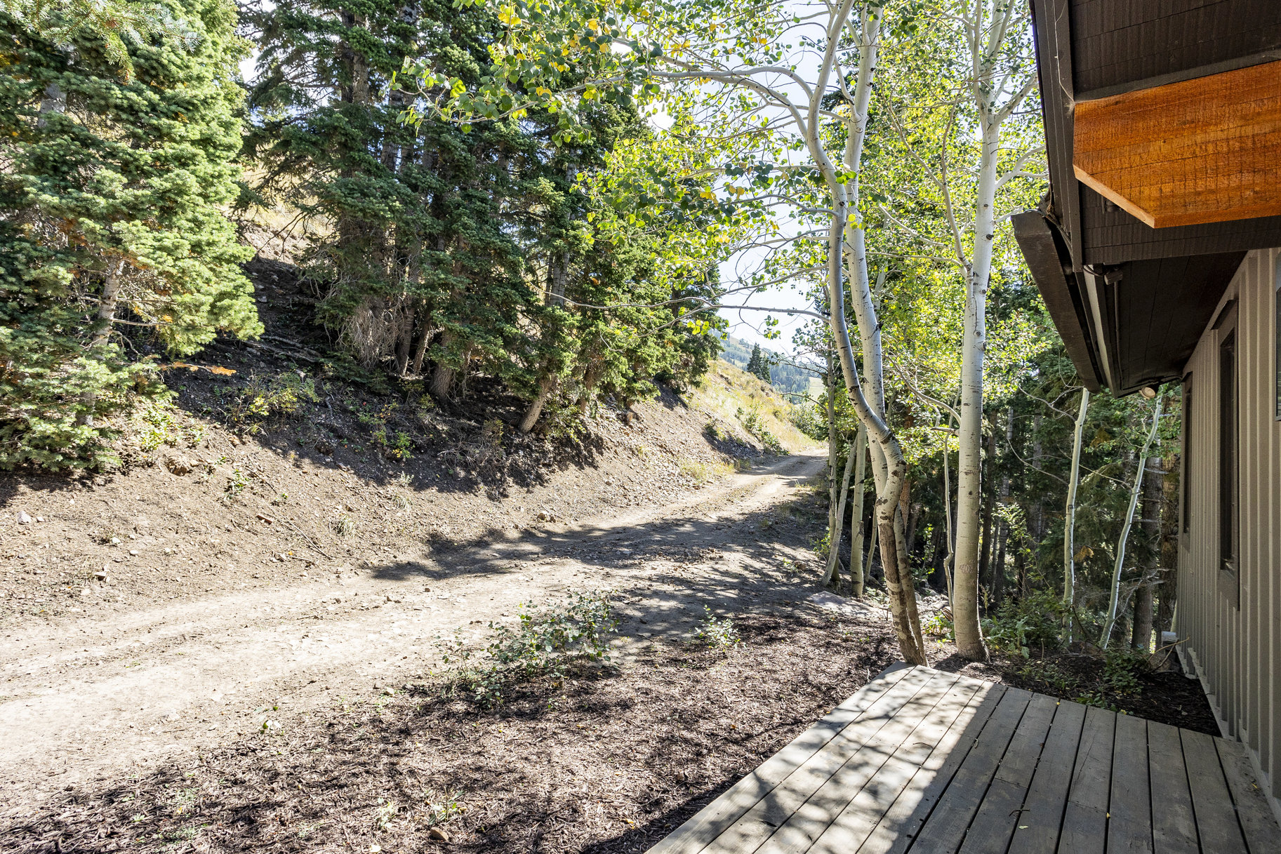  Rare End Unit in Stag Lodge with Unmatched Views & Ski Access - 物件實景