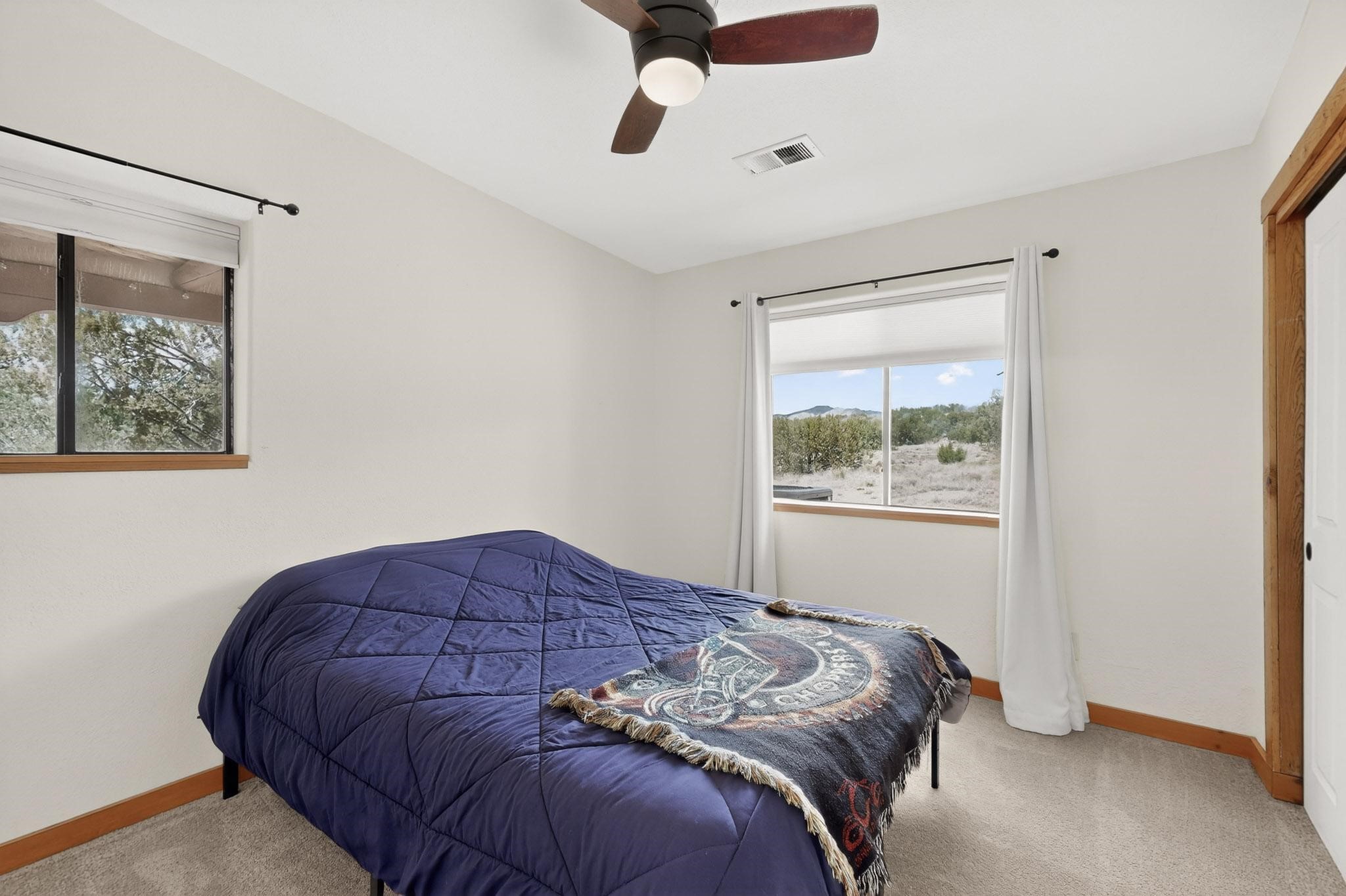  6516 Horseshoe Drive - 物件實景