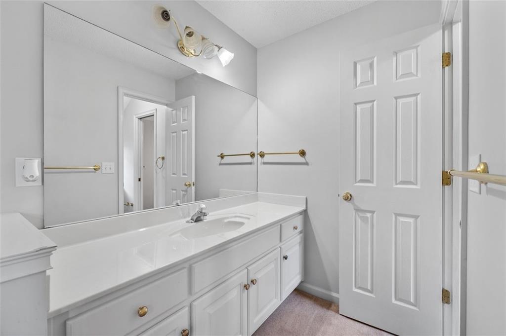 Jonesboro, Georgia, 30236, United States, 5 Bedrooms Bedrooms, ,5 BathroomsBathrooms,Residential,For Sale,1889990