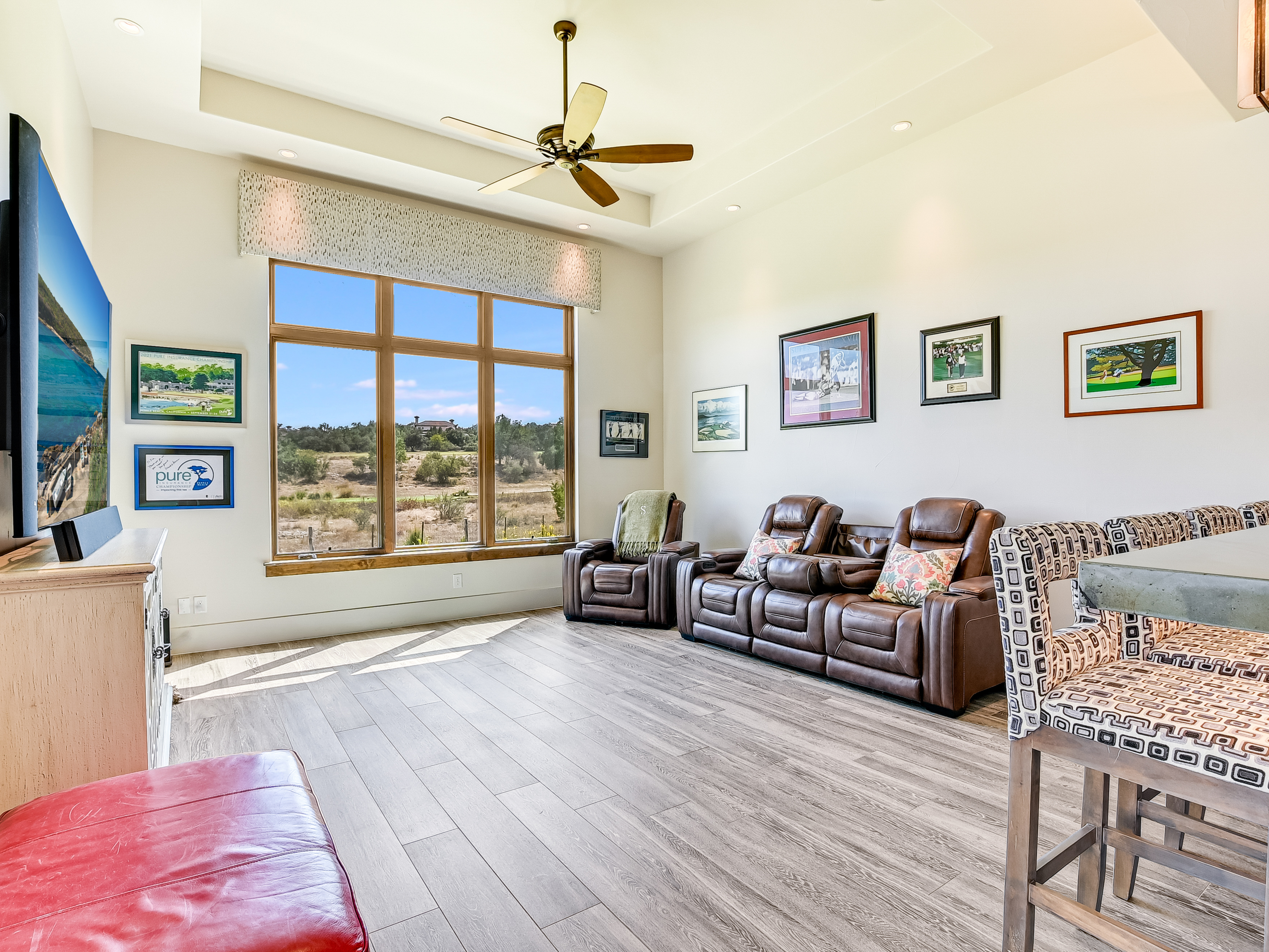  Refined Hill Country LIving - 物件實景