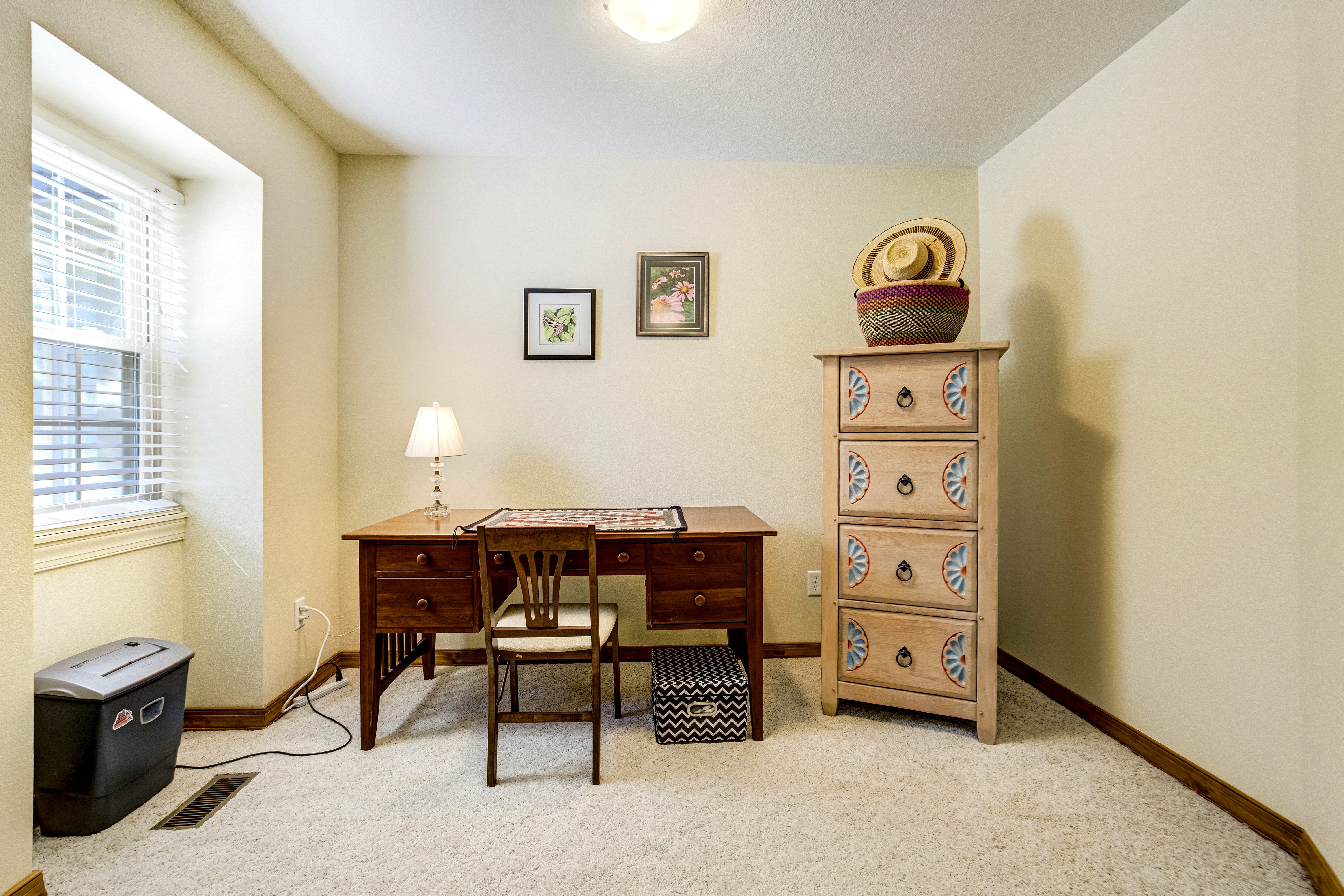  Impeccably Maintained Craftsman Retreat on a Quiet Cul-de-Sac - 物件實景