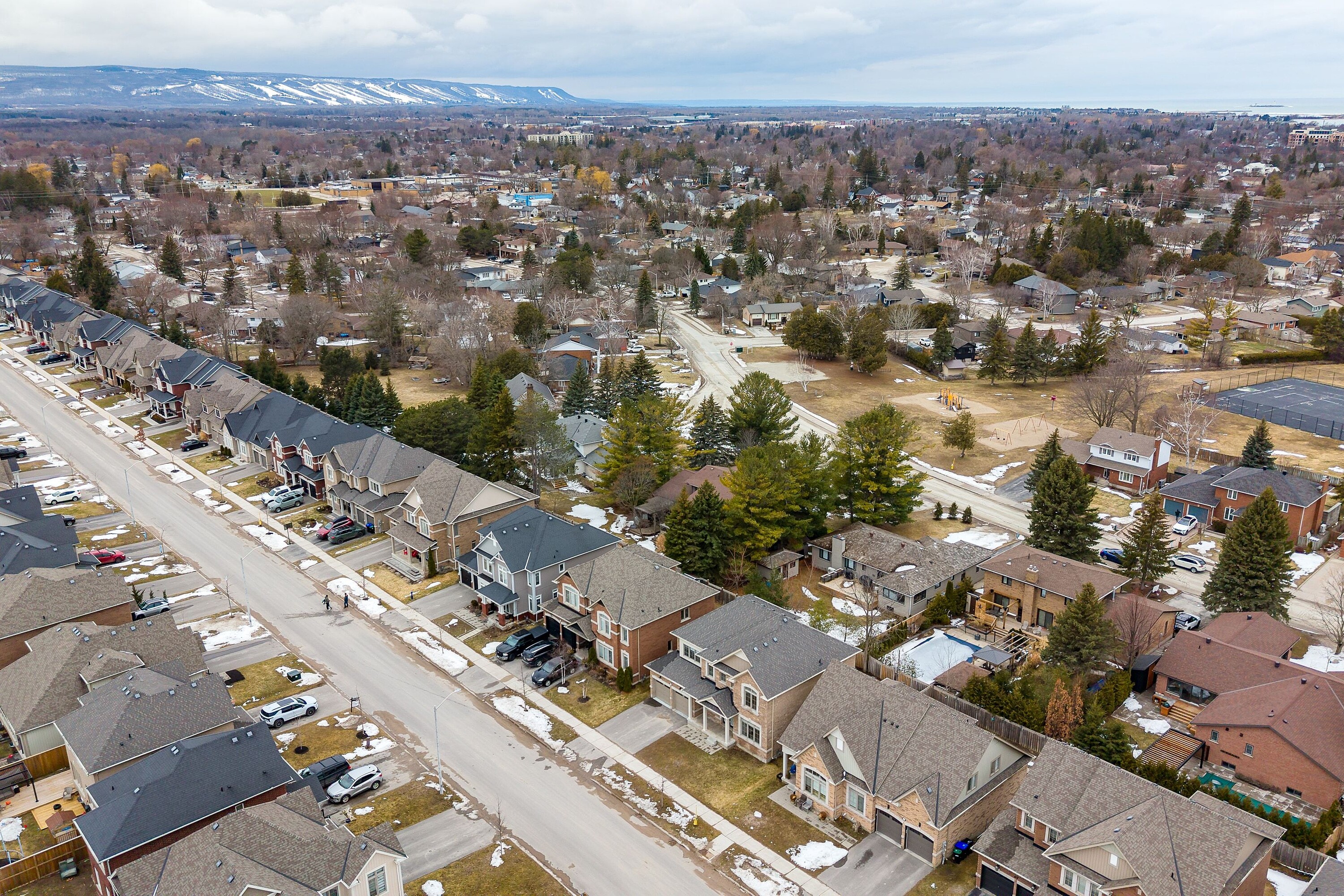  Turn Key Collingwood Home - 物件實景