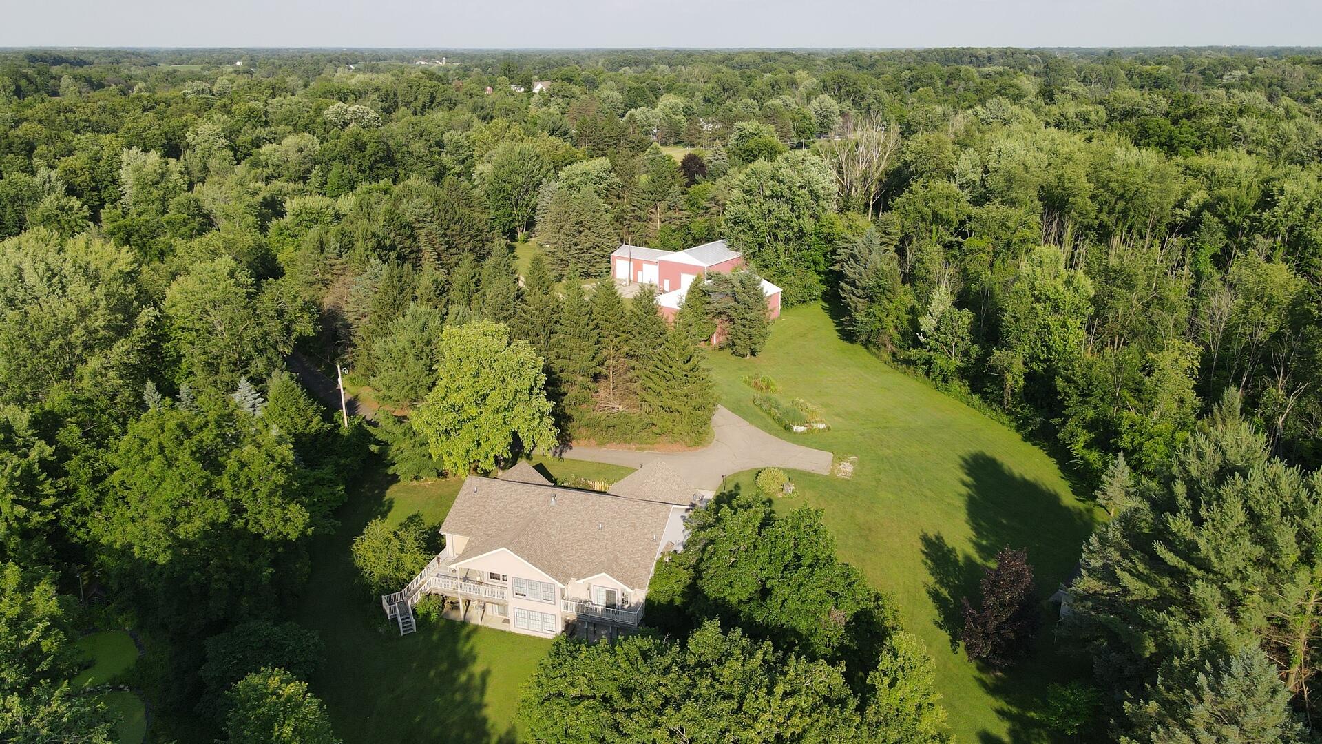 Portland, Michigan, 48875, United States, 5 Bedrooms Bedrooms, ,4 BathroomsBathrooms,Residential,For Sale,1928333