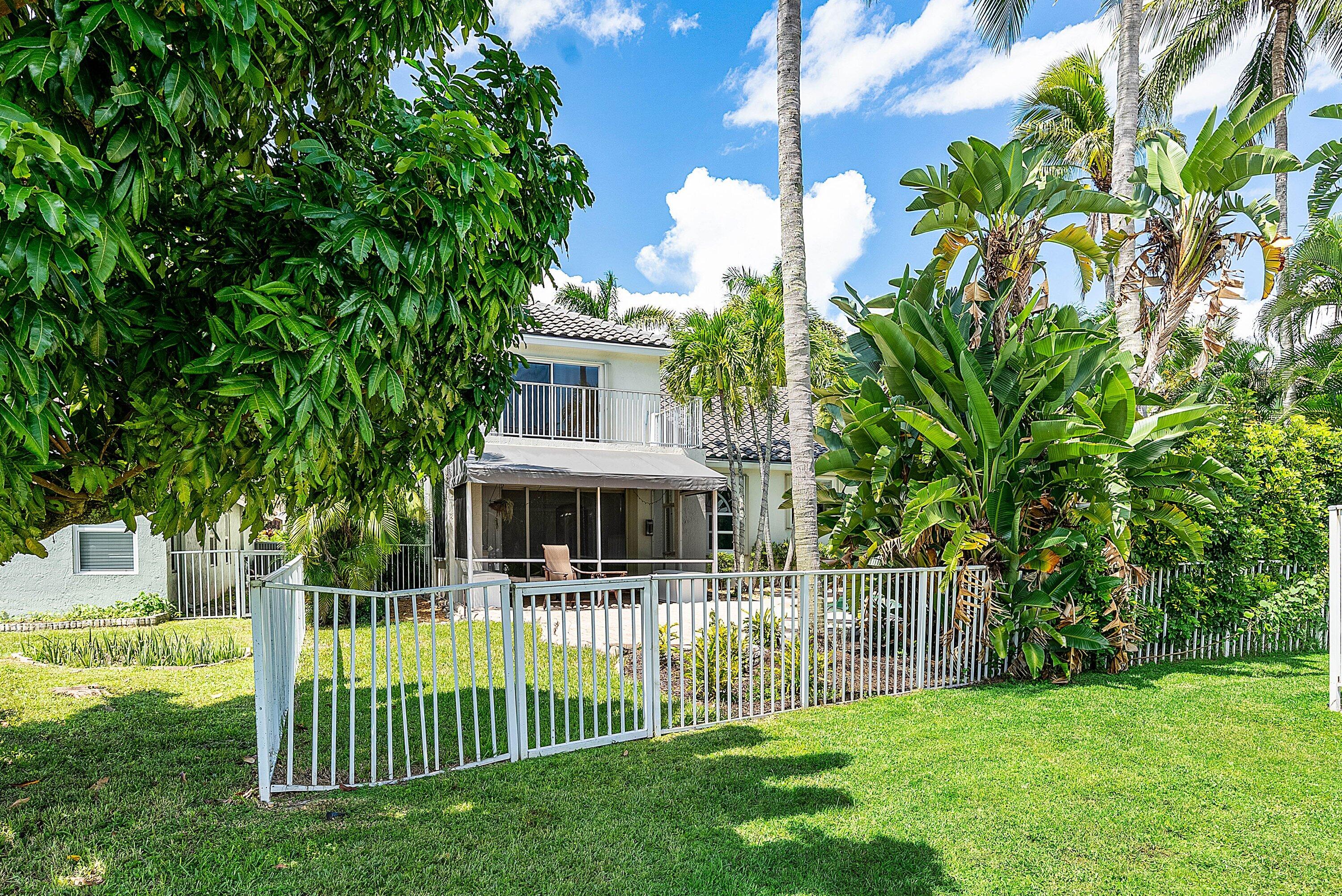 Boca Raton, Florida, 33498, United States, 4 Bedrooms Bedrooms, ,3 BathroomsBathrooms,Residential,For Sale,1947983
