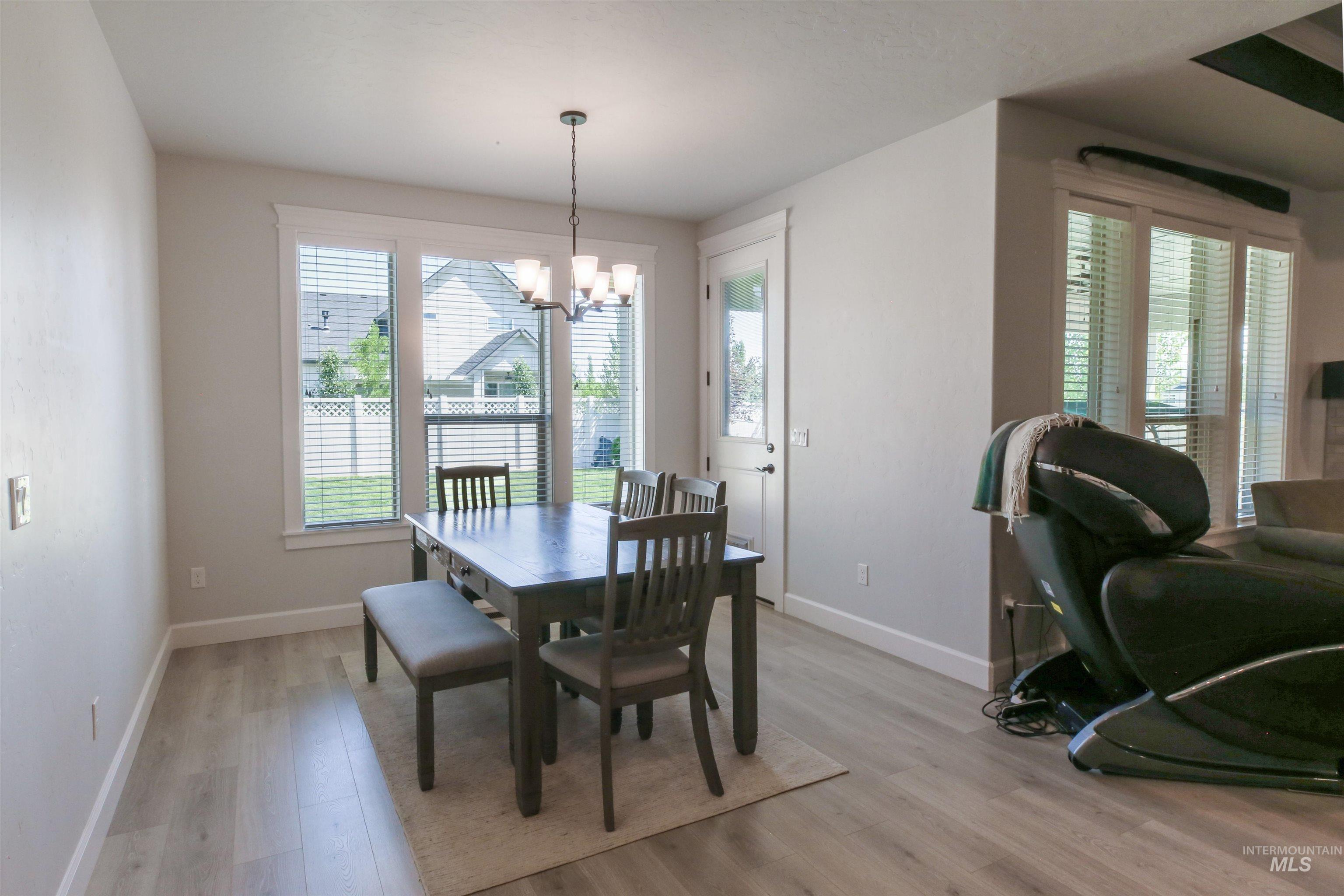 Meridian, Idaho, 83646, United States, 3 Bedrooms Bedrooms, ,2 BathroomsBathrooms,Residential,For Sale,1960582