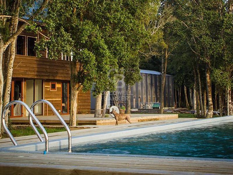 Puerto Varas, Chile, 5 Bedrooms Bedrooms, ,4 BathroomsBathrooms,Residential,For Sale,1956847