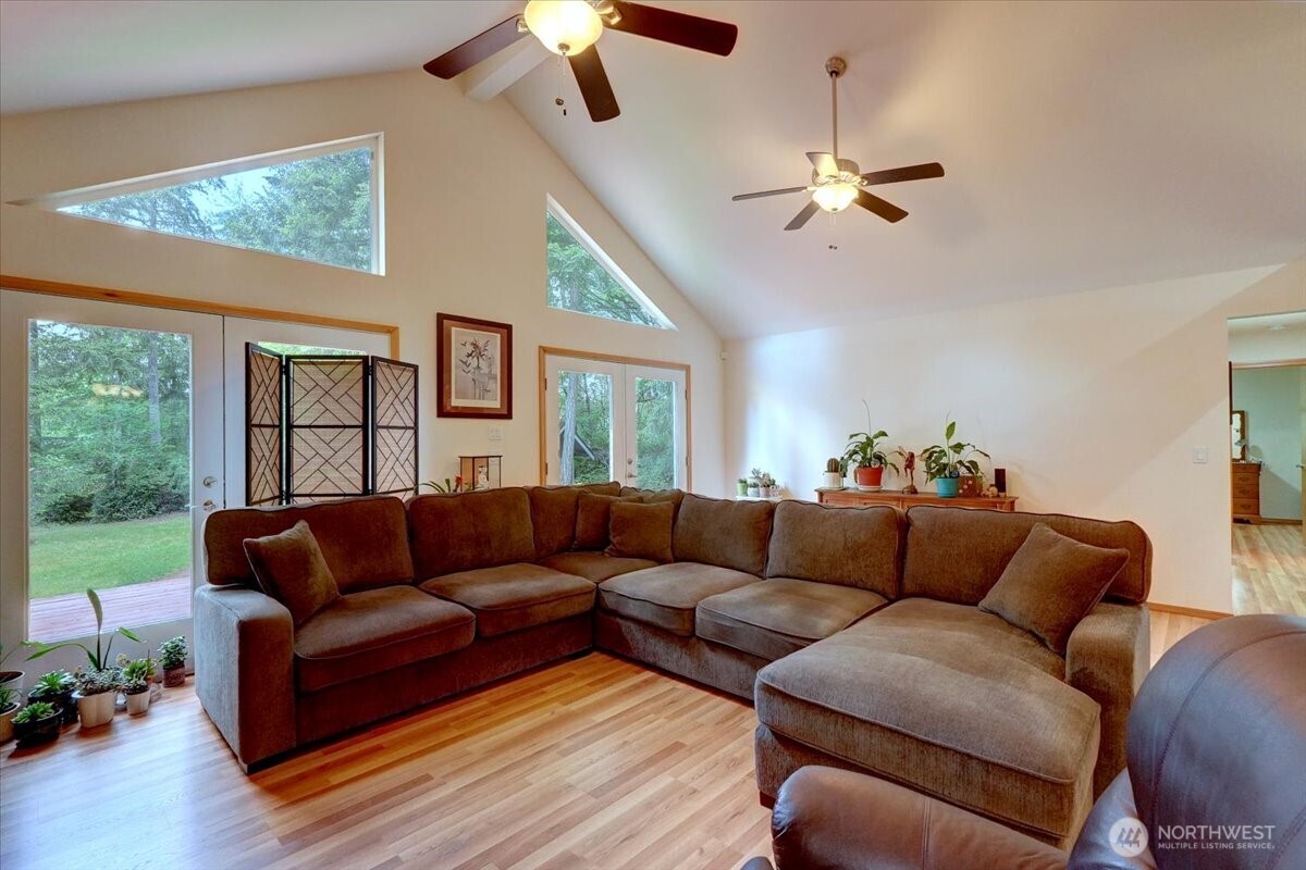 Port Orchard, Washington, 98367, United States, 3 Bedrooms Bedrooms, ,2 BathroomsBathrooms,Residential,For Sale,1828353