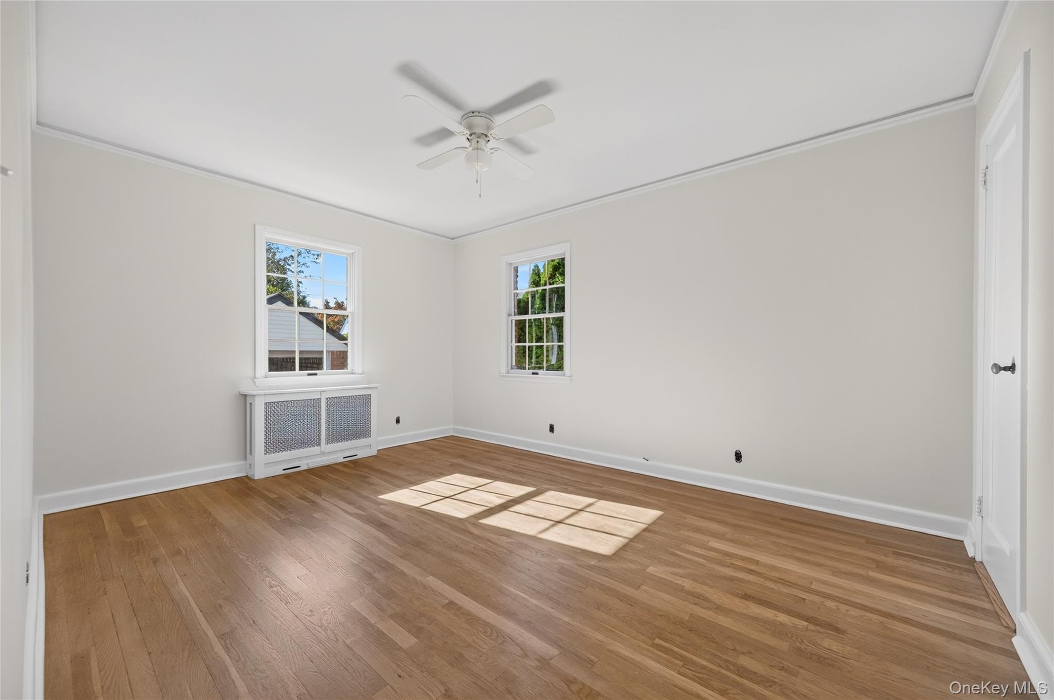  22 Dallas Avenue, New Hyde Park, NY, 11040 - 物件實景