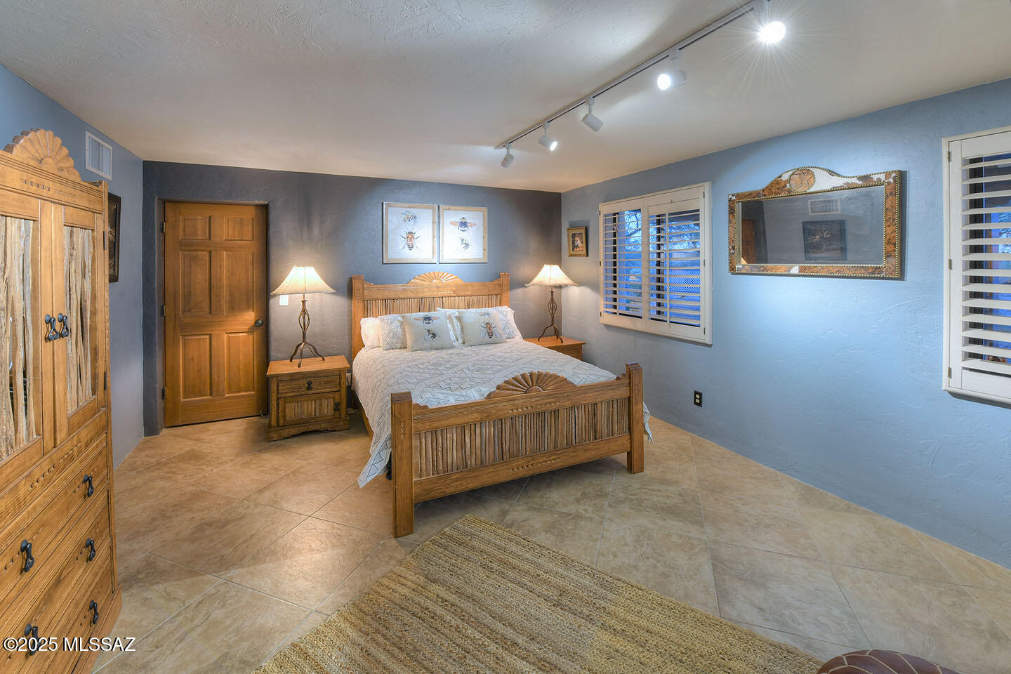 Tucson, Arizona, 85745, United States, 3 Bedrooms Bedrooms, ,3 BathroomsBathrooms,Residential,For Sale,1989628