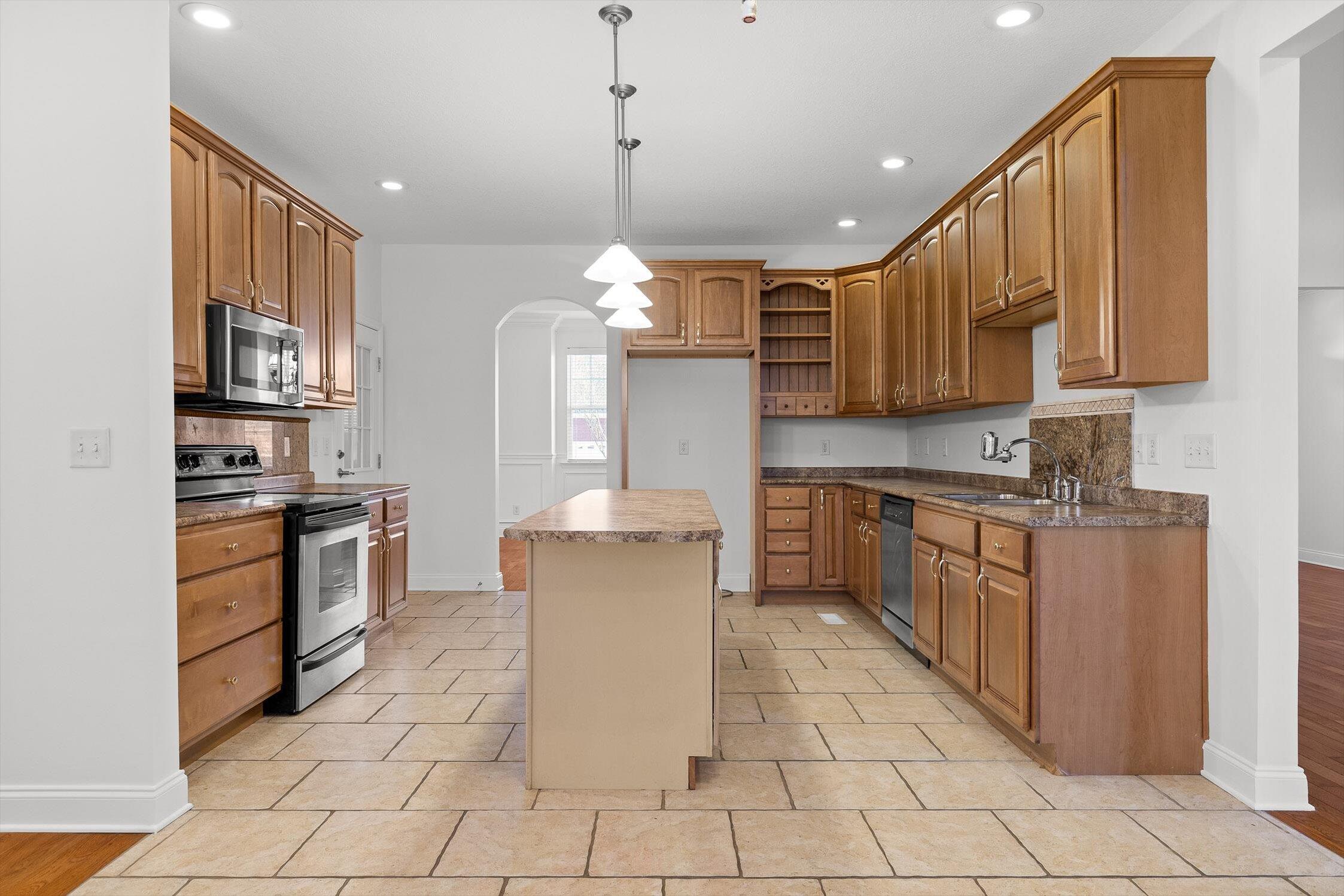 Ooltewah, Tennessee, 37363, United States, 3 Bedrooms Bedrooms, ,3 BathroomsBathrooms,Residential,For Sale,2003260