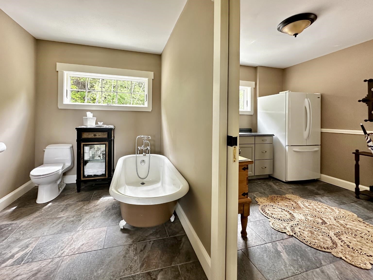Bristol, New Hampshire, 03222, United States, 8 Bedrooms Bedrooms, ,5 BathroomsBathrooms,Residential,For Sale,1883549