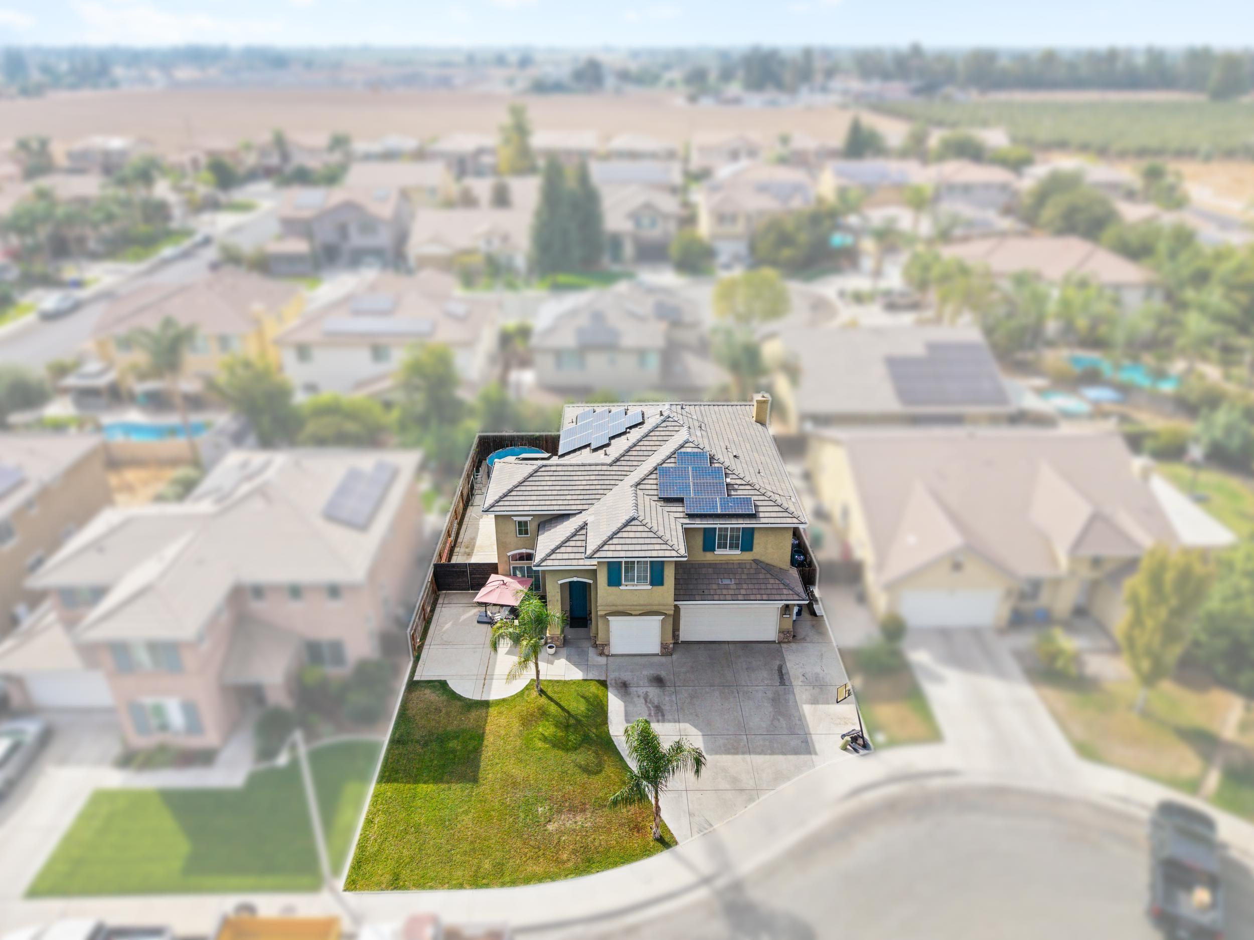 Porterville, California, 93257, United States, 5 Bedrooms Bedrooms, ,3 BathroomsBathrooms,Residential,For Sale,1983306