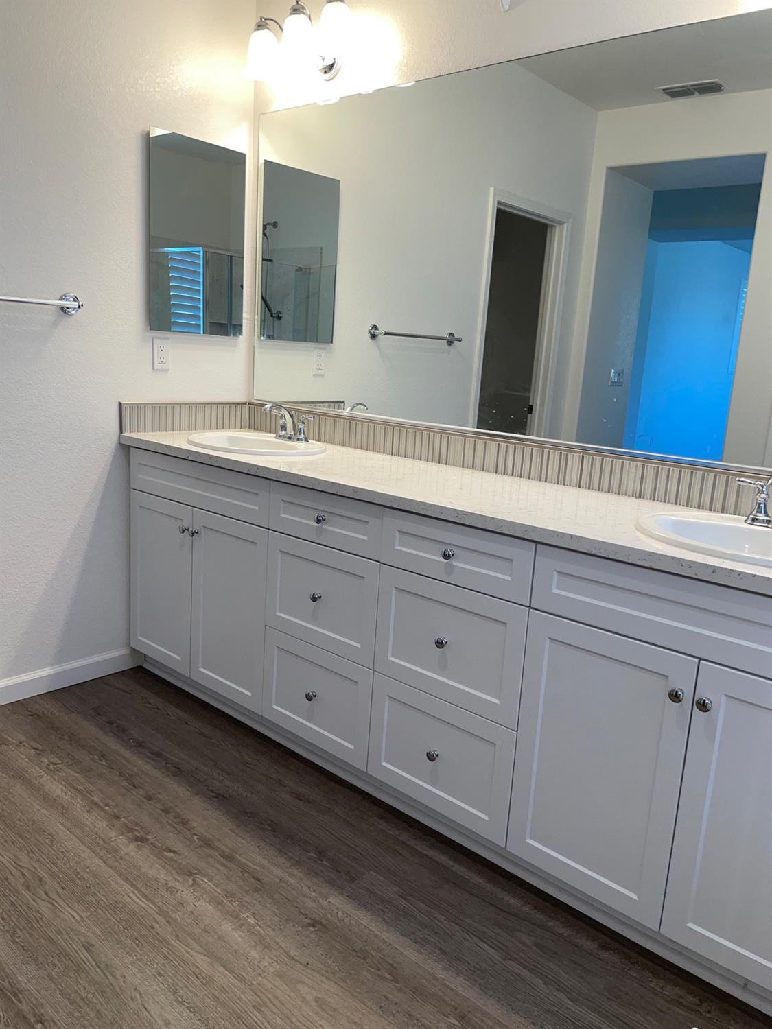 Merced, California, 95341, United States, 5 Bedrooms Bedrooms, ,3 BathroomsBathrooms,Residential,For Sale,1987010