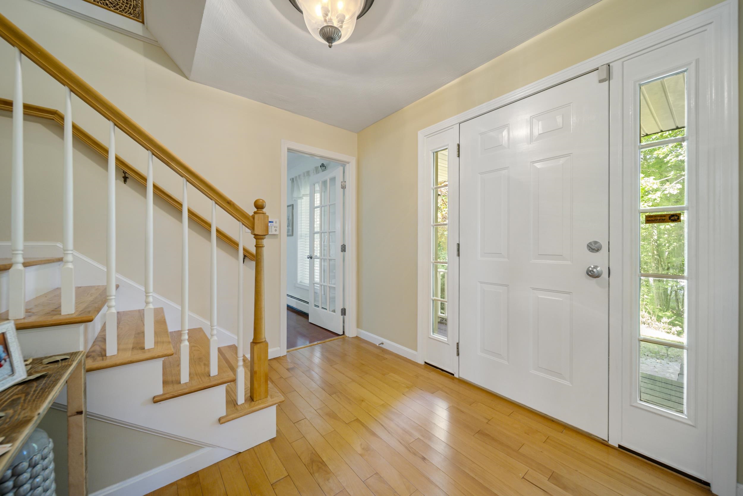 Goffstown, New Hampshire, 03045, United States, 4 Bedrooms Bedrooms, ,2 BathroomsBathrooms,Residential,For Sale,1873843