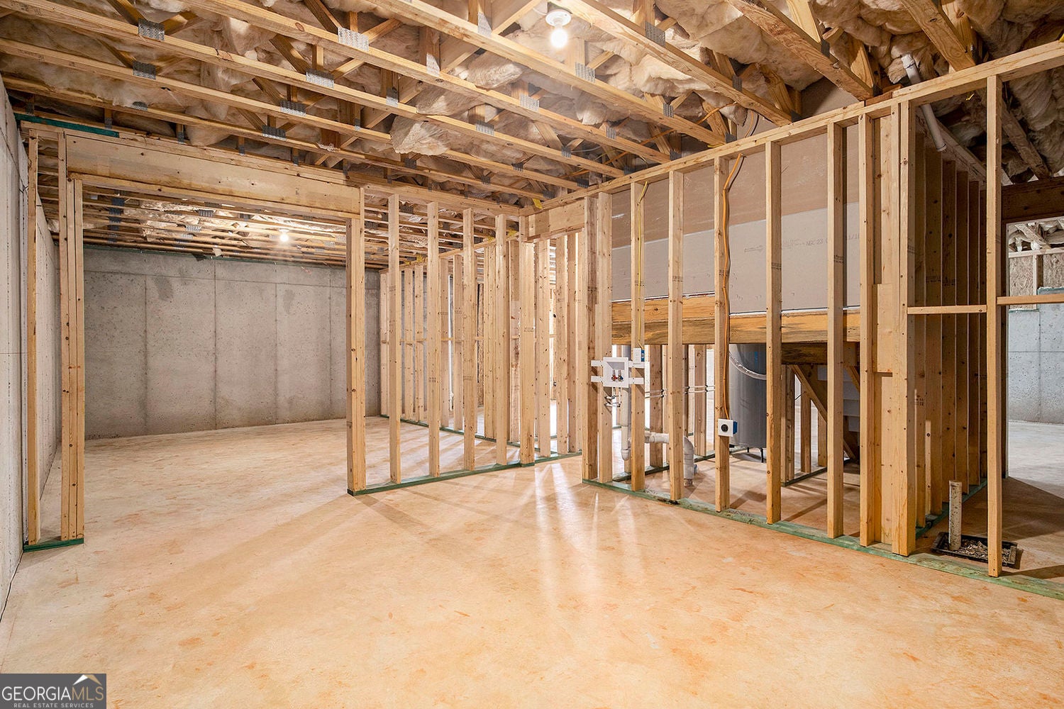 Gainesville, Georgia, 30506, United States, 3 Bedrooms Bedrooms, ,4 BathroomsBathrooms,Residential,For Sale,1965754