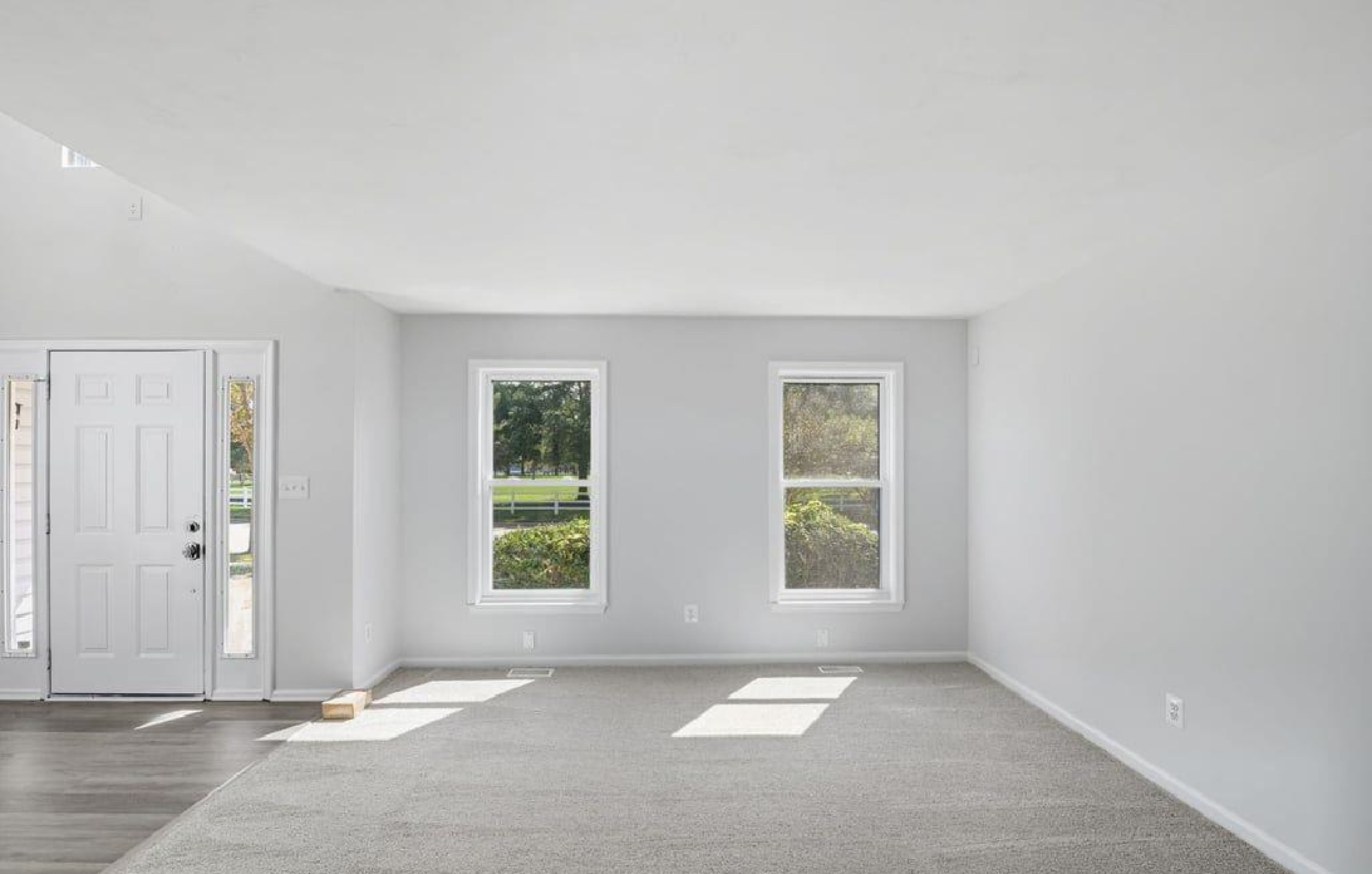 Virginia Beach, Virginia, 23456, United States, 4 Bedrooms Bedrooms, ,3 BathroomsBathrooms,Residential,For Sale,1974516