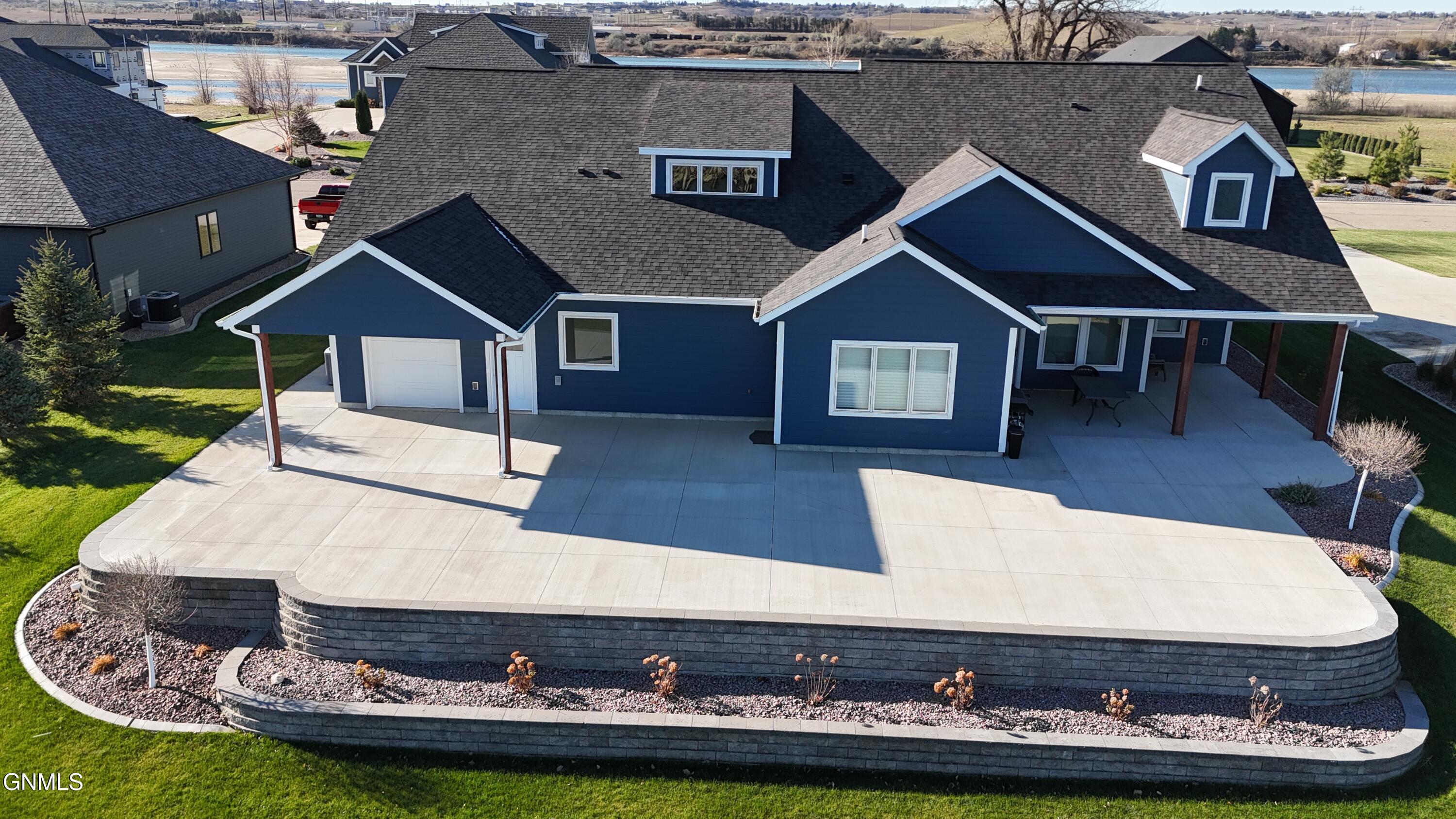 Bismarck, North Dakota, 58503, United States, 3 Bedrooms Bedrooms, ,3 BathroomsBathrooms,Residential,For Sale,1995468