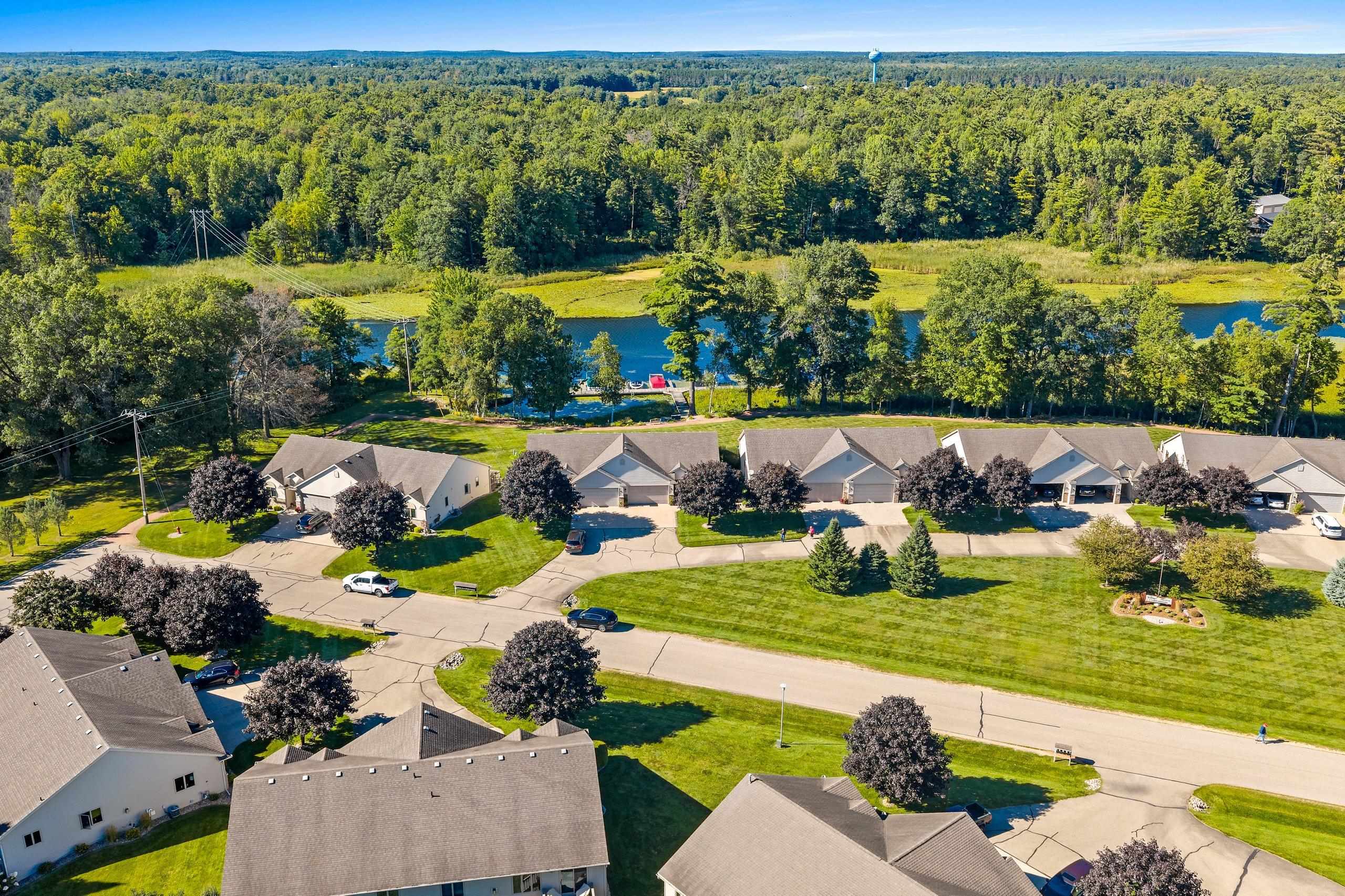 SHAWANO, Wisconsin, 54166, United States, 3 Bedrooms Bedrooms, ,3 BathroomsBathrooms,Residential,For Sale,1940998