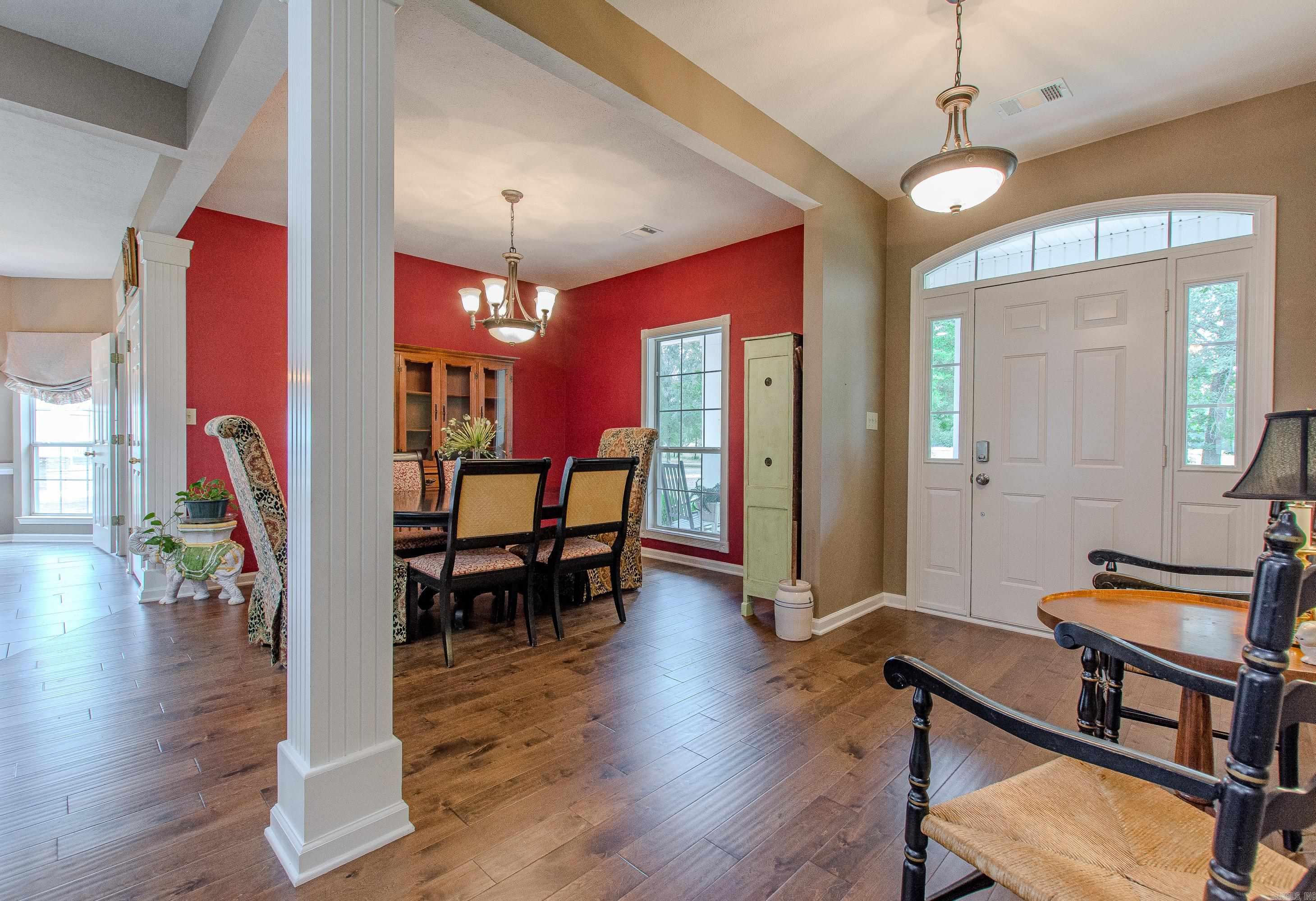 Benton, Arkansas, 72019, United States, 4 Bedrooms Bedrooms, ,4 BathroomsBathrooms,Residential,For Sale,1932840
