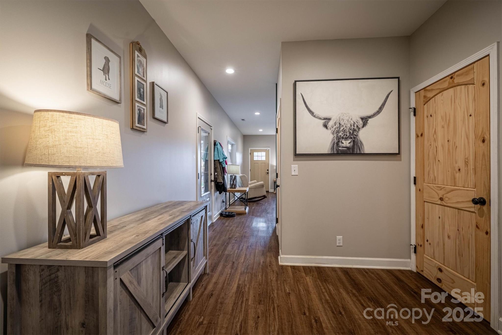 Lenoir, North Carolina, 28645, United States, 3 Bedrooms Bedrooms, ,3 BathroomsBathrooms,Residential,For Sale,1992065